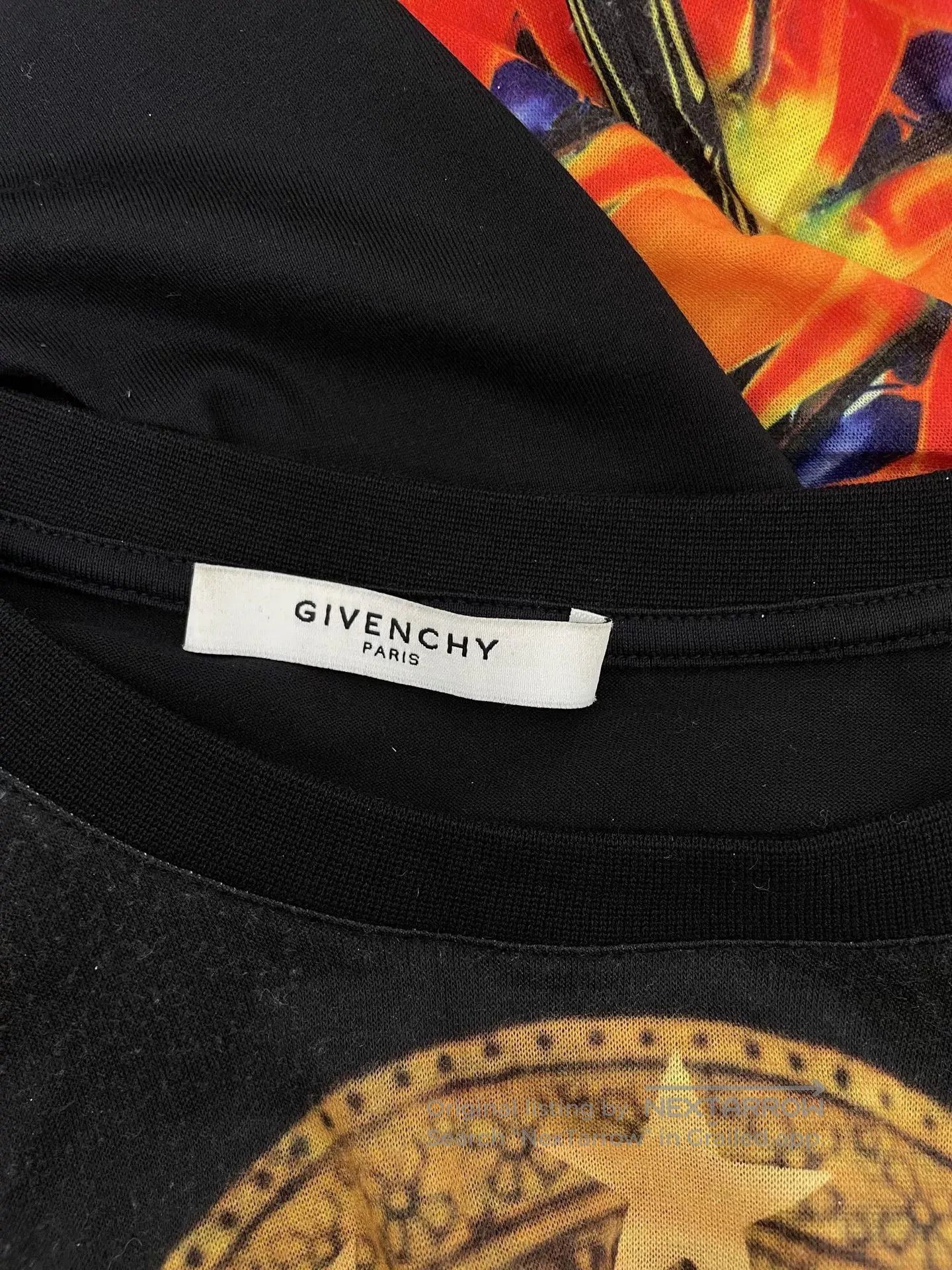 Givenchy Givenchy Madonna Flower Short Sleeve. Size US S / EU 44-46 / 1 - 3 Thumbnail