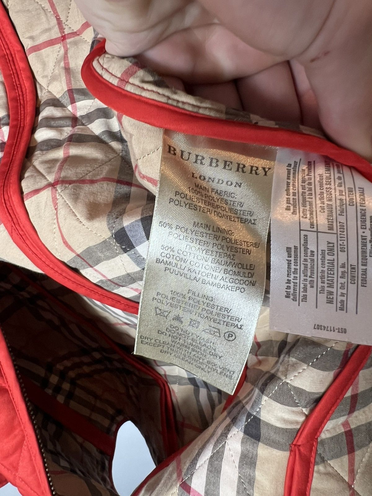 Burberry Vintage luxury Burberry Nova Check Quilted Jacket Size L Size L / US 10 / IT 46 - 9 Thumbnail