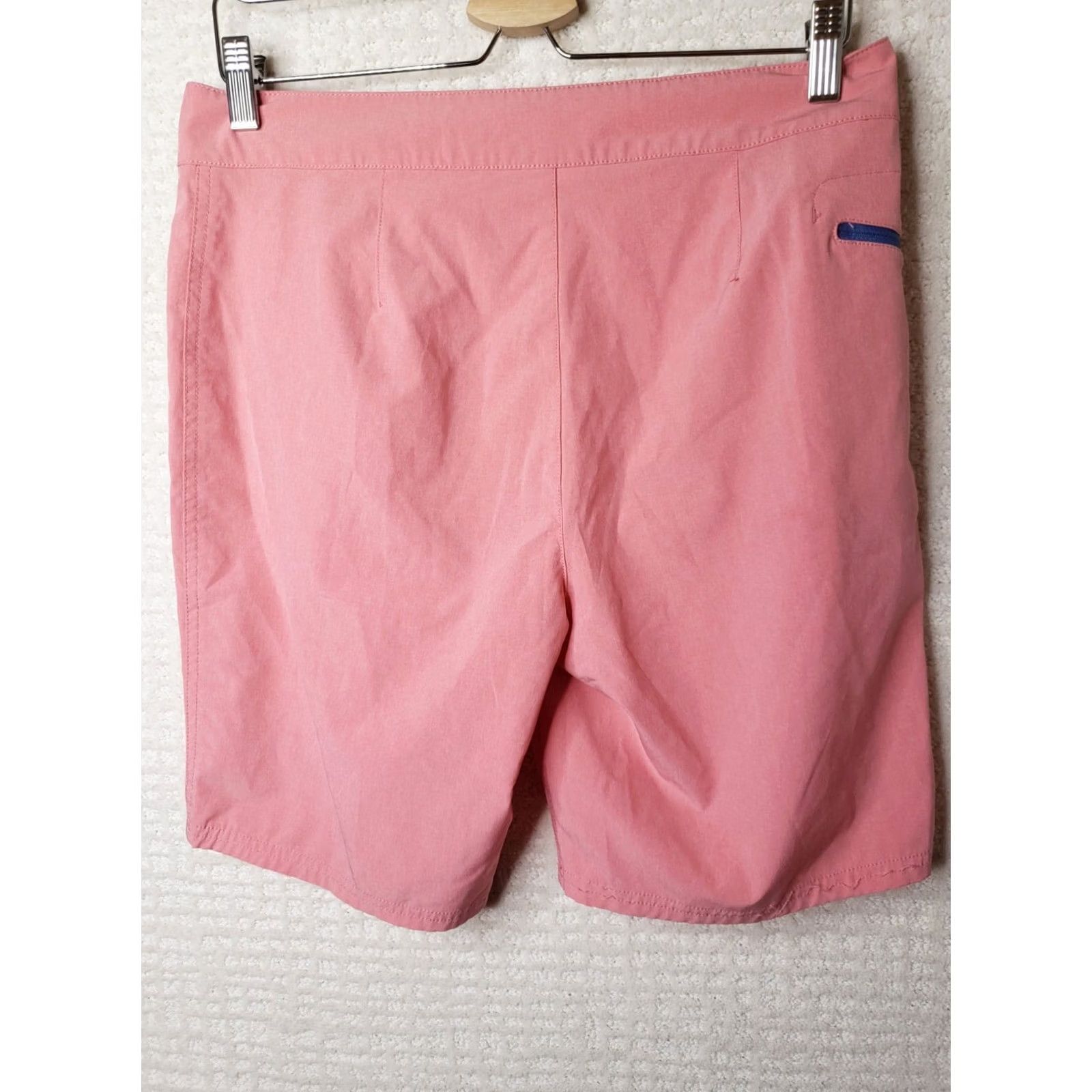 Vineyard Vines Vinyard Vines Board Shorts Men's Beach 30" Waist Blue Trim Pink Regular Rise 9 In Inseam 9 In Sports Size US 30 / EU 46 - 7 Thumbnail