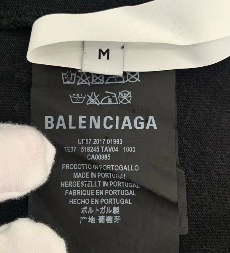 Balenciaga Balenciaga color logo printed round neck black cotton shor Size US M / EU 48-50 / 2 - 7 Thumbnail
