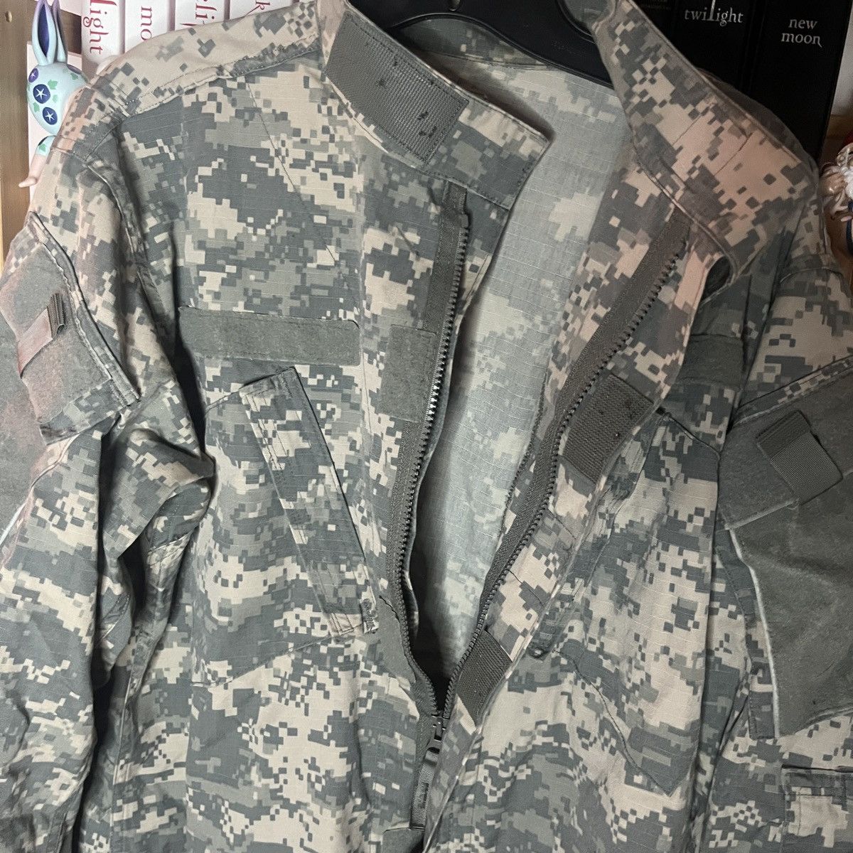 Vintage Vintage Military Army Camo Zip Up Jacket Size Medium Size US M / EU 48-50 / 2 - 2 Thumbnail