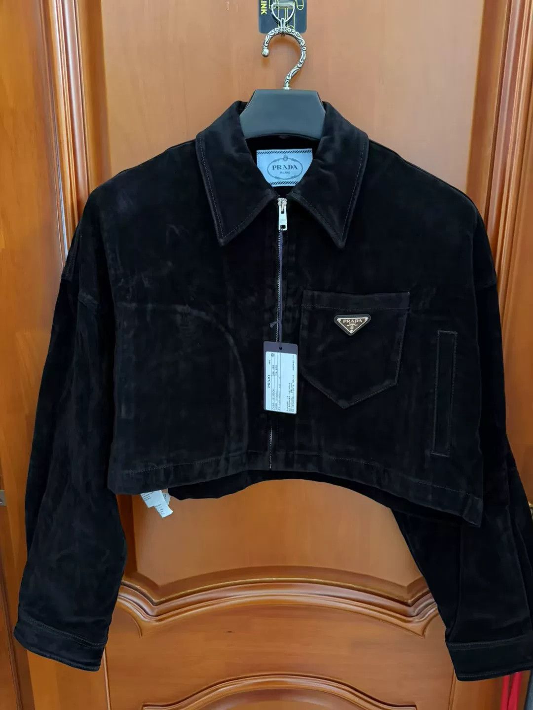 Prada black velvet cropped jacket by Prada Size M / US 6-8 / IT 42-44 - 1 Thumbnail