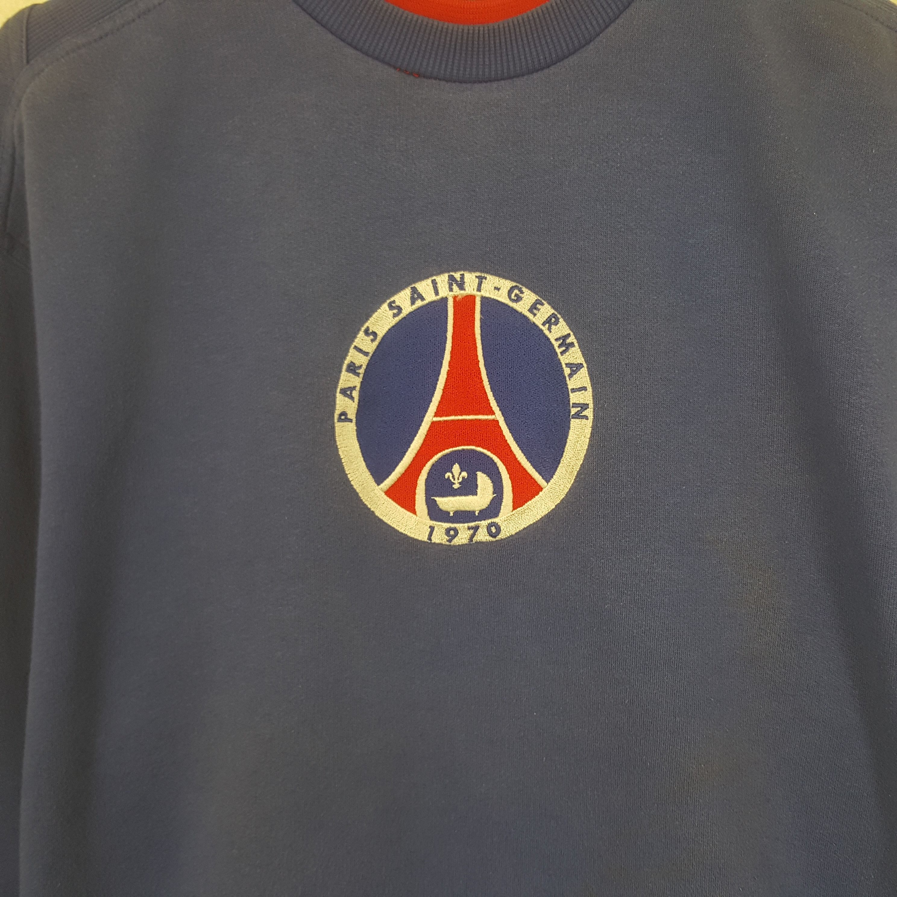 Nike Vintage NIKE Paris Saint Germany 1970 Sweatshirt Size US M / EU 48-50 / 2 - 2 Thumbnail