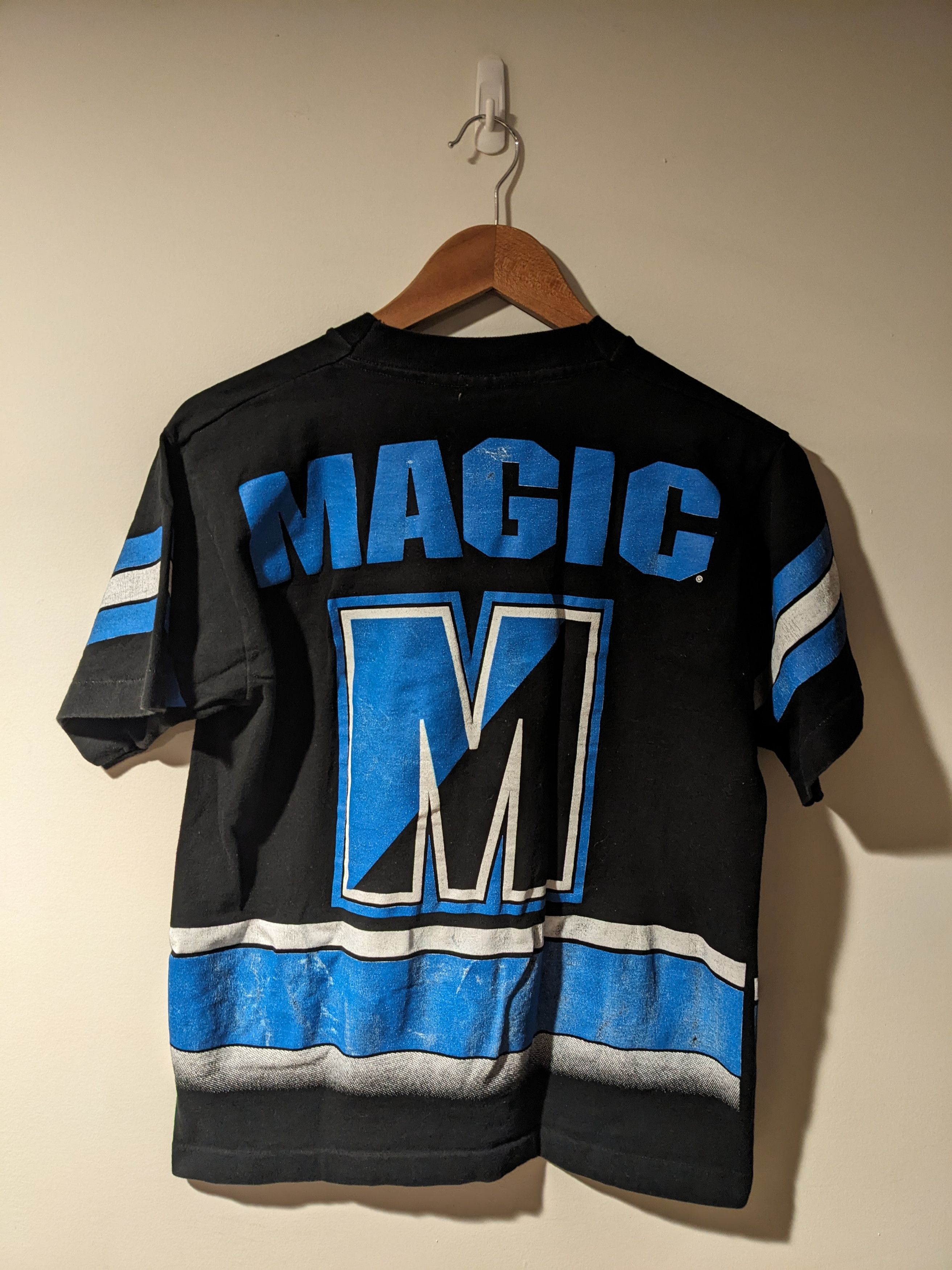 NBA × Vintage Vintage 90s Orlando Magic All Over Print Kids 14-16 T-Shirt Size US M / EU 48-50 / 2 - 5 Thumbnail