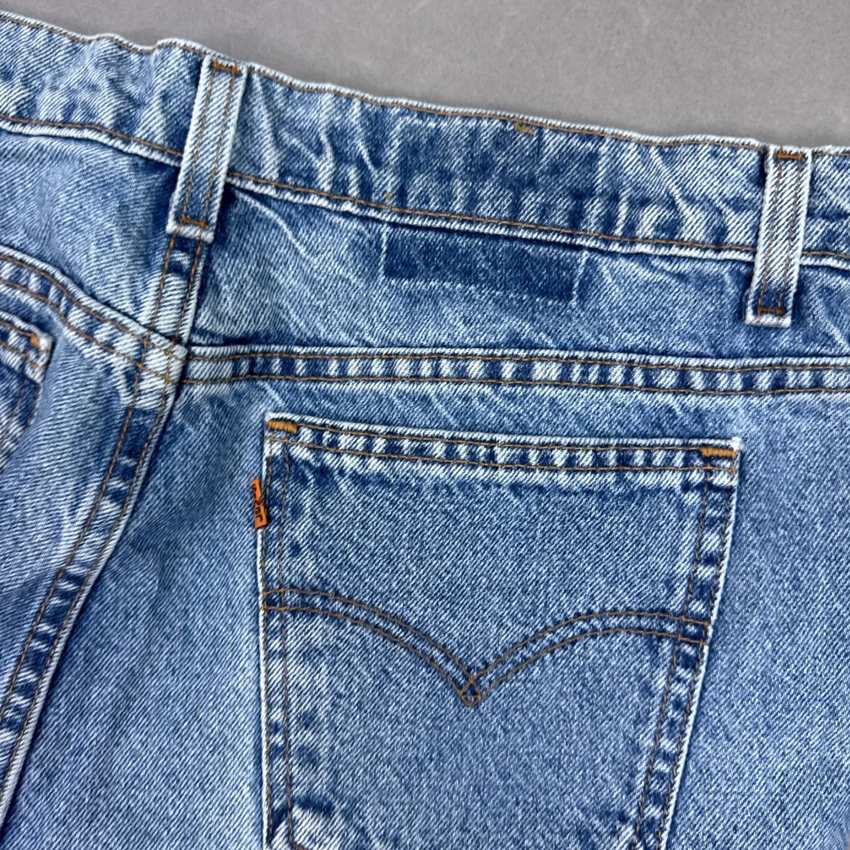 Levi's VINTAGE Levi's Jeans Womens 34x32 90s Made USA 921 Sun Fade Pant Blue 34x32 Levi's 500 Series Jeans Womens 90s On Sun Fade 5-Pocket Denim Pants Mens? Size 38" / US 16 / IT 52 - 7 Thumbnail