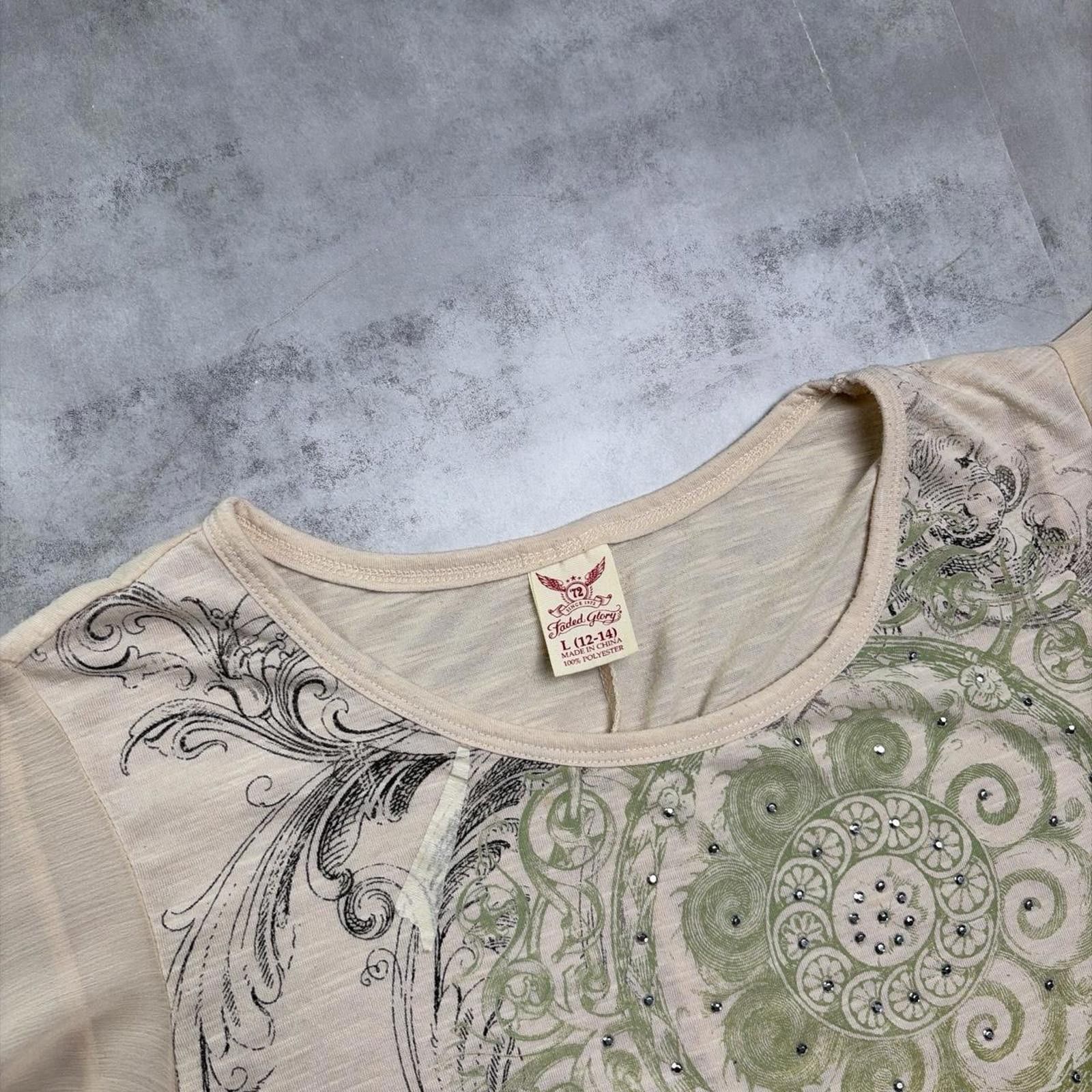 Faded Glory Y2K Beige Faded Glory Grunge Gothic Cross Women’s Top Size L / US 10 / IT 46 - 5 Thumbnail