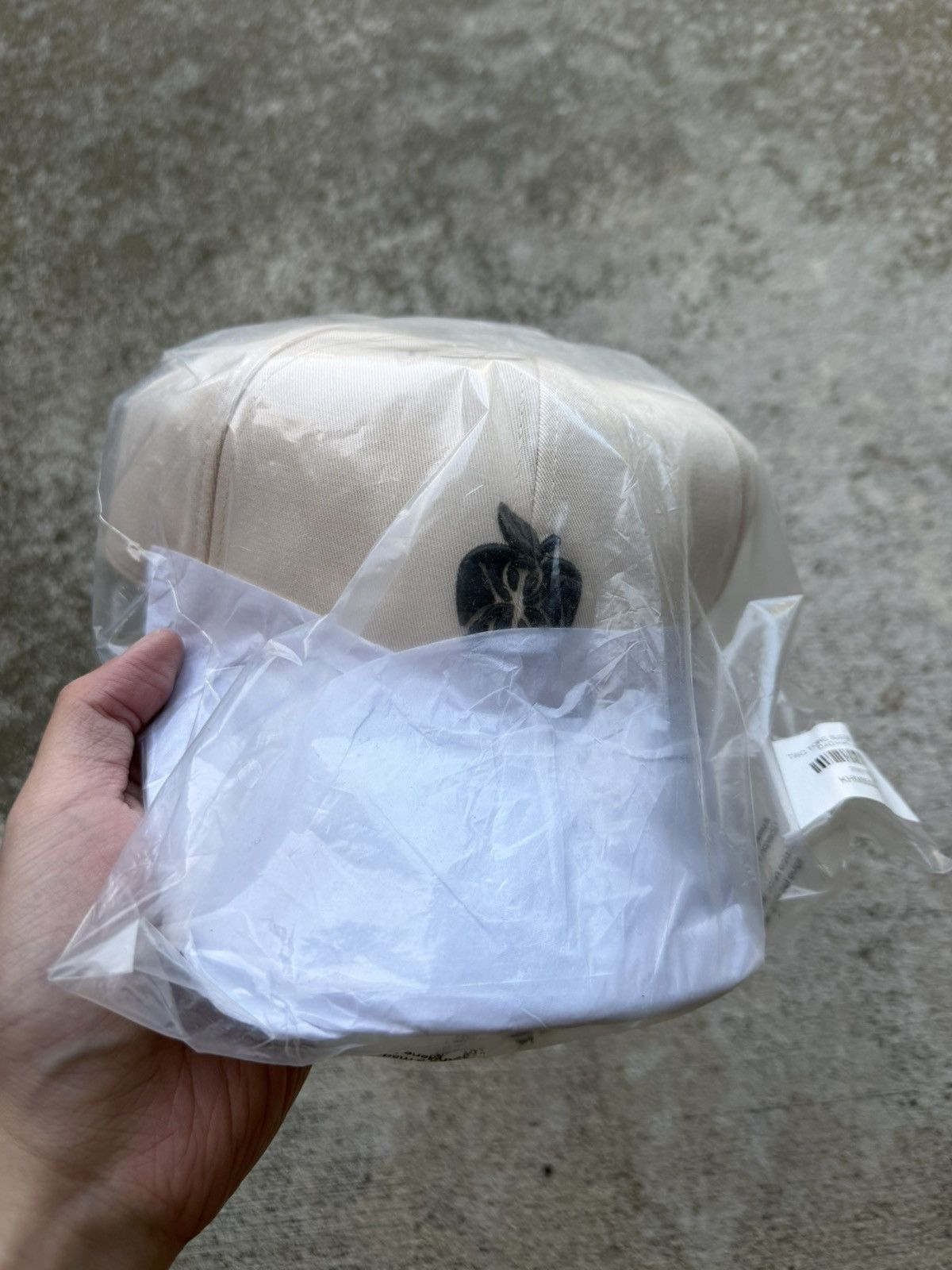 Kith Kith Two Tone Suede Brim Aaron Classic Cap Size ONE SIZE - 1 Thumbnail