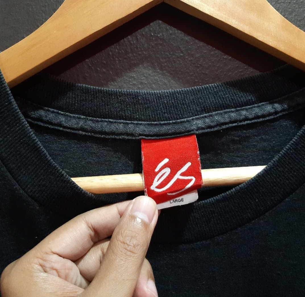 eS TSHIRT E'S - SKATEBOARD VINTAGE Size US L / EU 52-54 / 3 - 3 Thumbnail