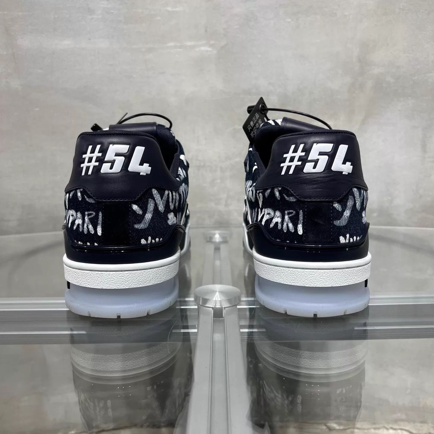 Louis Vuitton Louis Vuitton x Nigo Trainer FW25 Blue Graffiti UK9 43 Size US 10 / EU 43 - 6 Thumbnail