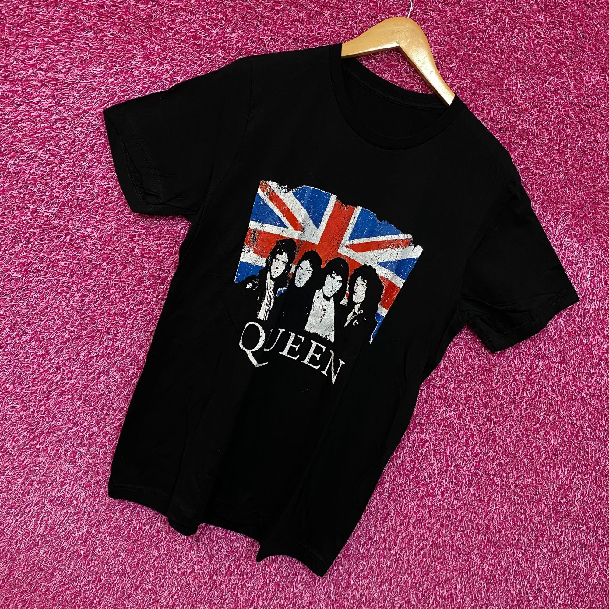 Band Tees Queen Freddie Mercury Rock Tshirt size Large Size US L / EU 52-54 / 3 - 3 Thumbnail