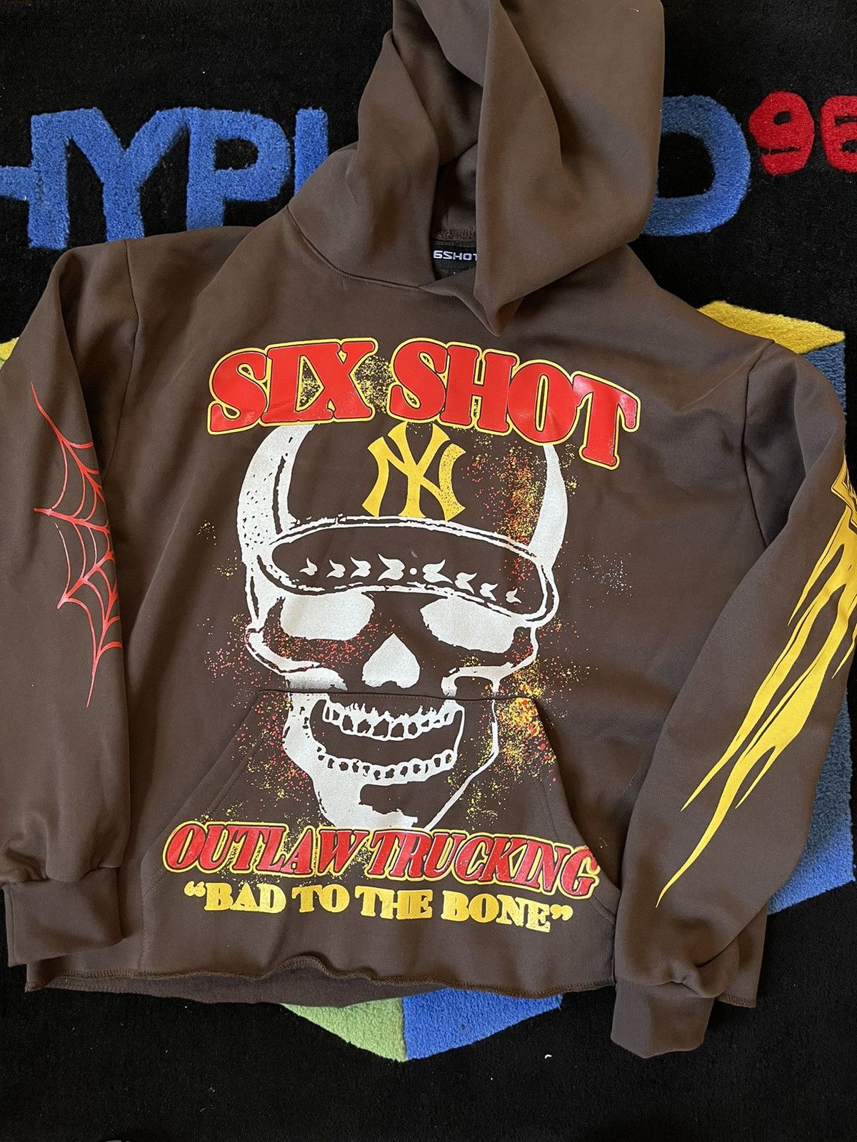 (L) SIX SHOT Outlaw Trucking Hoodie (Autumn)