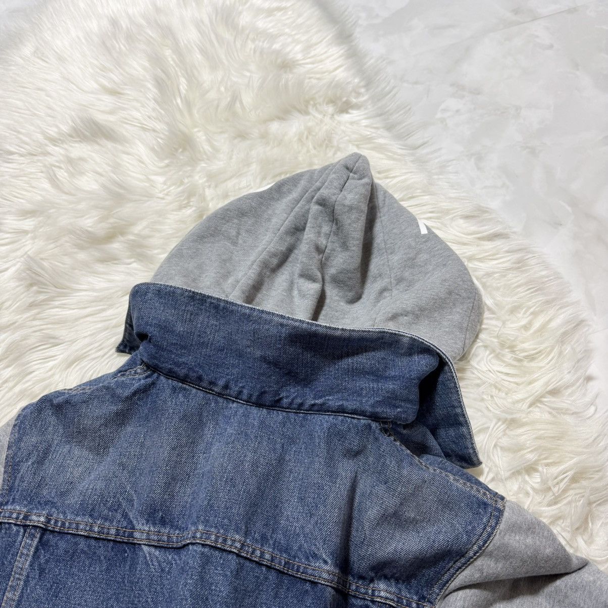 Celine Celine Union Wash Hooded Sweat Docking Trucker Denim Jacket Size XS / US 0-2 / IT 36-38 - 18 Thumbnail