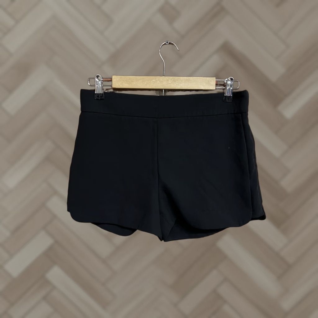 J.Crew J. Crew Womens Black Casual Side Zip Work Short Size 6 C2140 Size 28" / US 6 / IT 42 - 1 Thumbnail