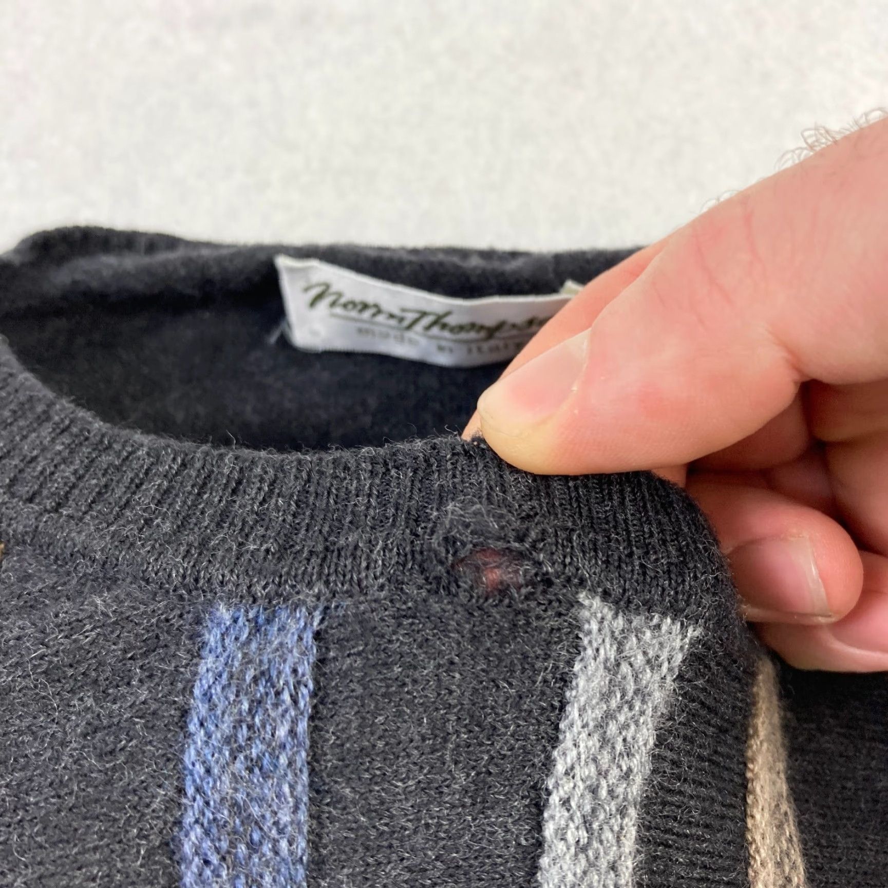 Jim Thompson VINTAGE Norm Thompson Merino Wool Sweater Mens 2XL Striped Italian Made Size US XXL / EU 58 / 5 - 6 Thumbnail