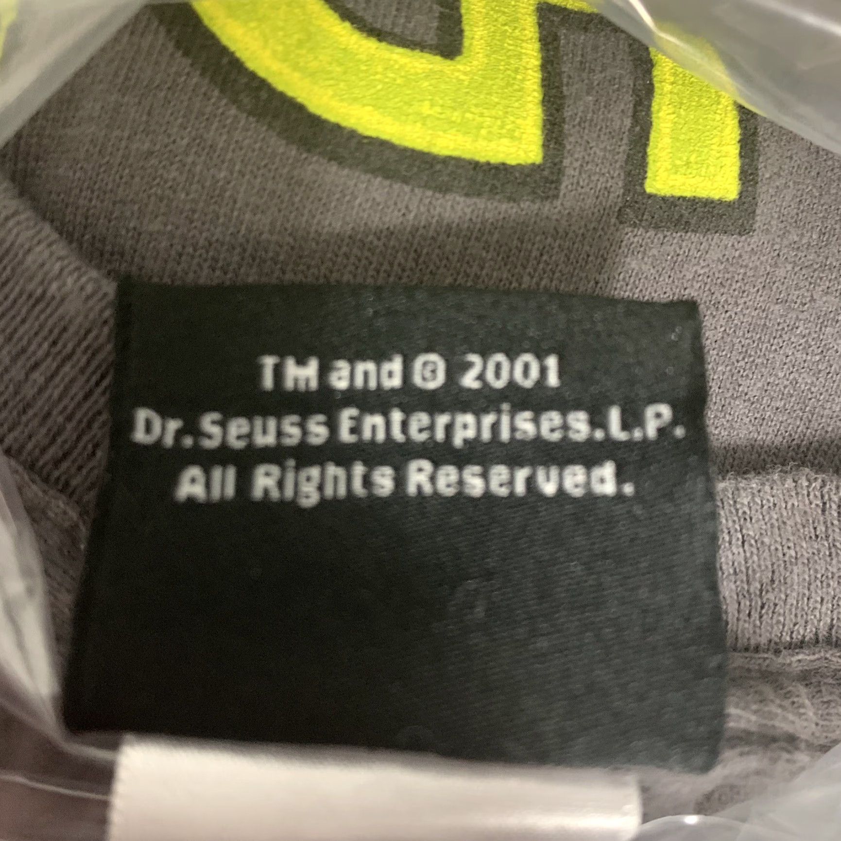Vintage VINTAGE Dr Seuss T Shirt Gray YOU'RE A SLY ONE MISTER GRINCH M size Mens Short Sleeve Cotton Graphic Tee Size US M / EU 48-50 / 2 - 6 Thumbnail