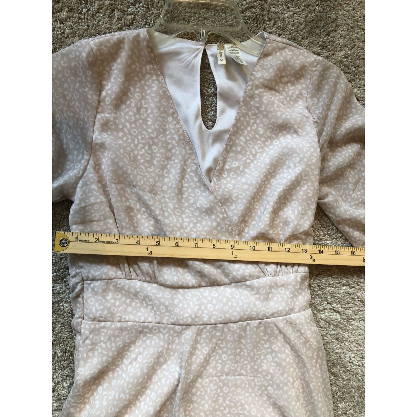 Other Japna Women’s Cream and White Leopard Print V Neck Short Dre Size M / US 6-8 / IT 42-44 - 6 Thumbnail