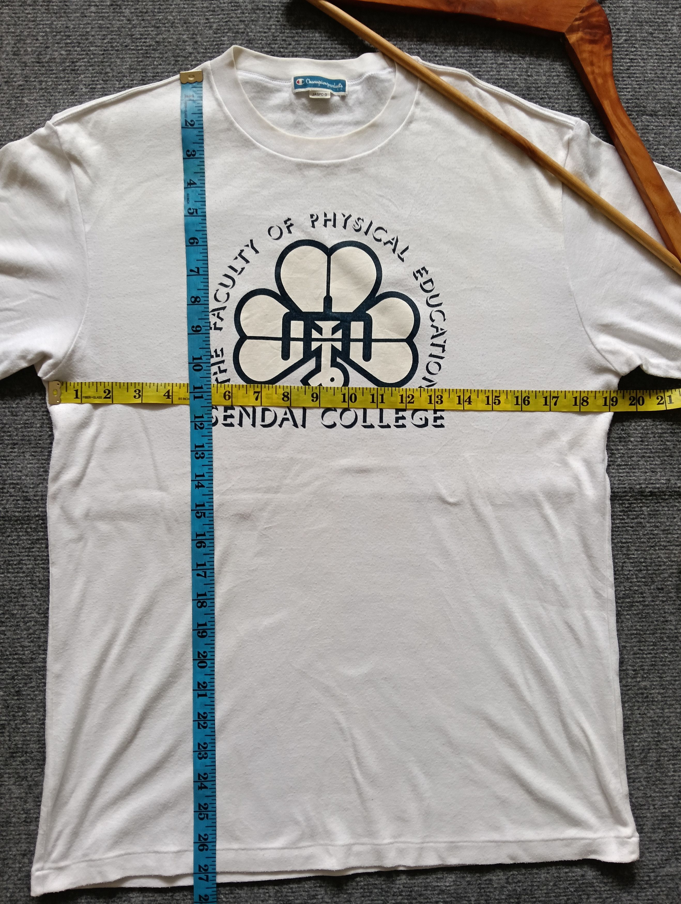 Champion VINTAGE CHAMPION SENDAI COLLEGE Size US M / EU 48-50 / 2 - 3 Thumbnail