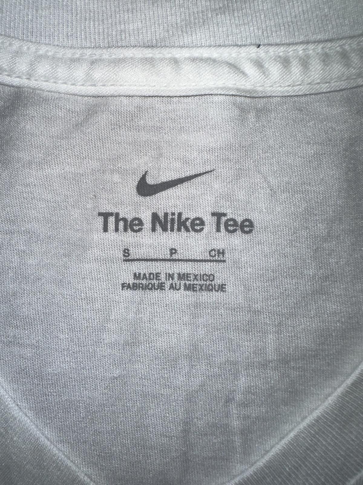 Nike Nike Slant Team (NFL Las Vegas Raiders) Women's Mid V-Neck T-Shirt Size S / US 4 / IT 40 - 3 Thumbnail
