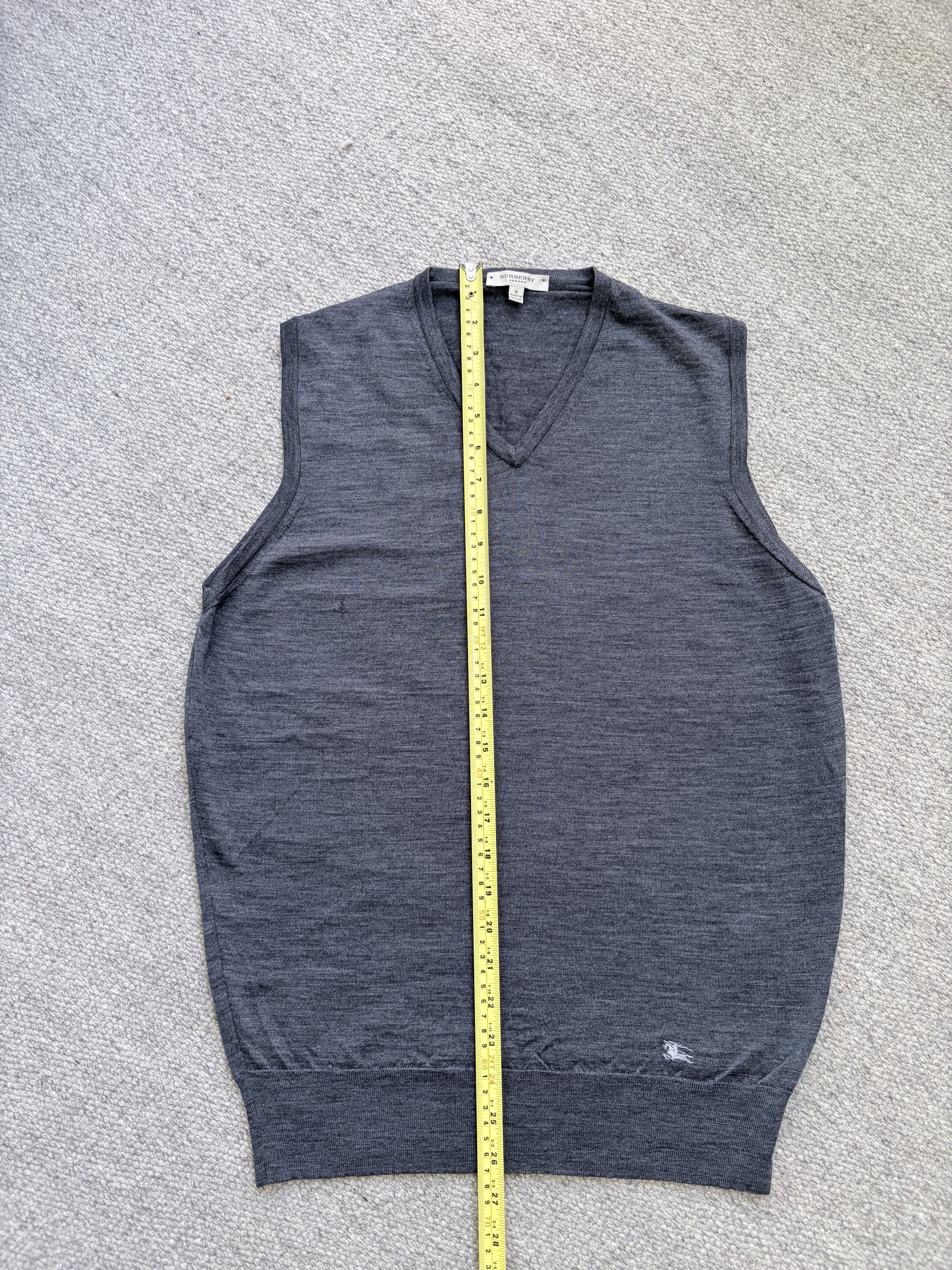 Burberry Burberry London Wool Knit Vest – Charcoal Grey / Size S Size US S / EU 44-46 / 1 - 3 Thumbnail