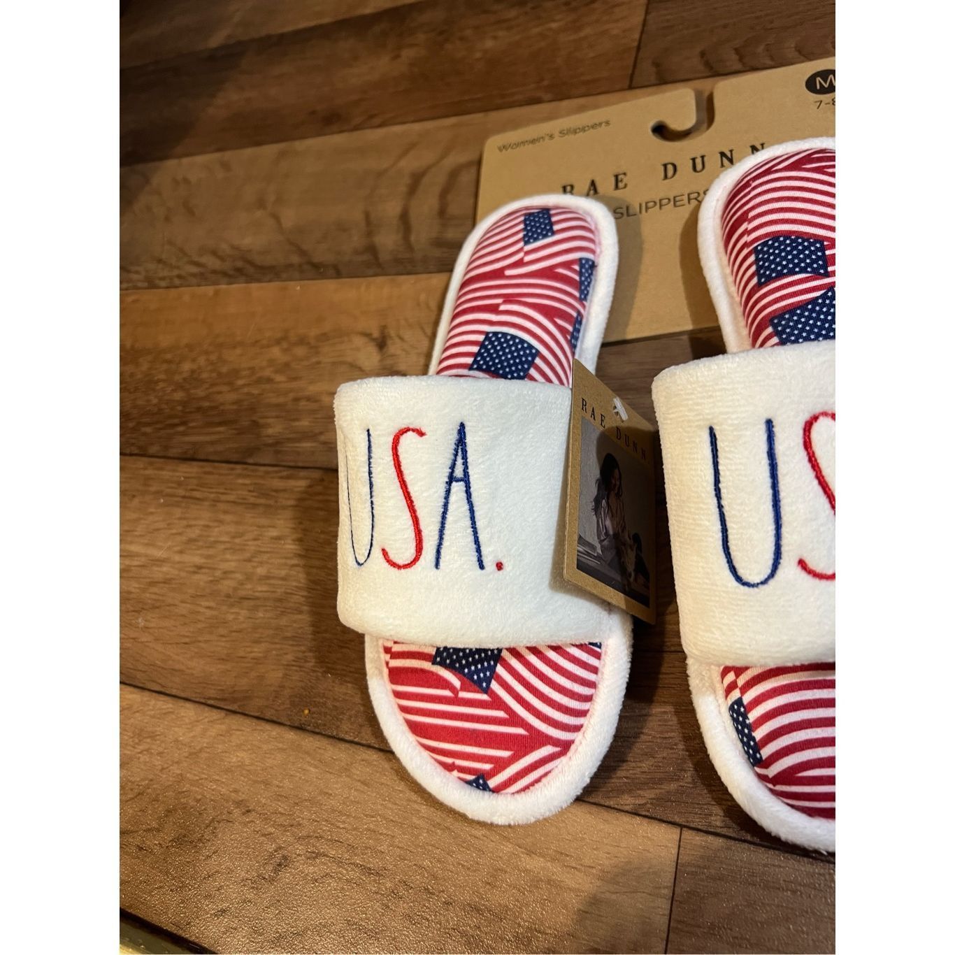Other Rae Dunn USA Woman’s Slippers Size Medium 7-8 NEW MSRP $38 Size US 7 / IT 37 - 4 Thumbnail