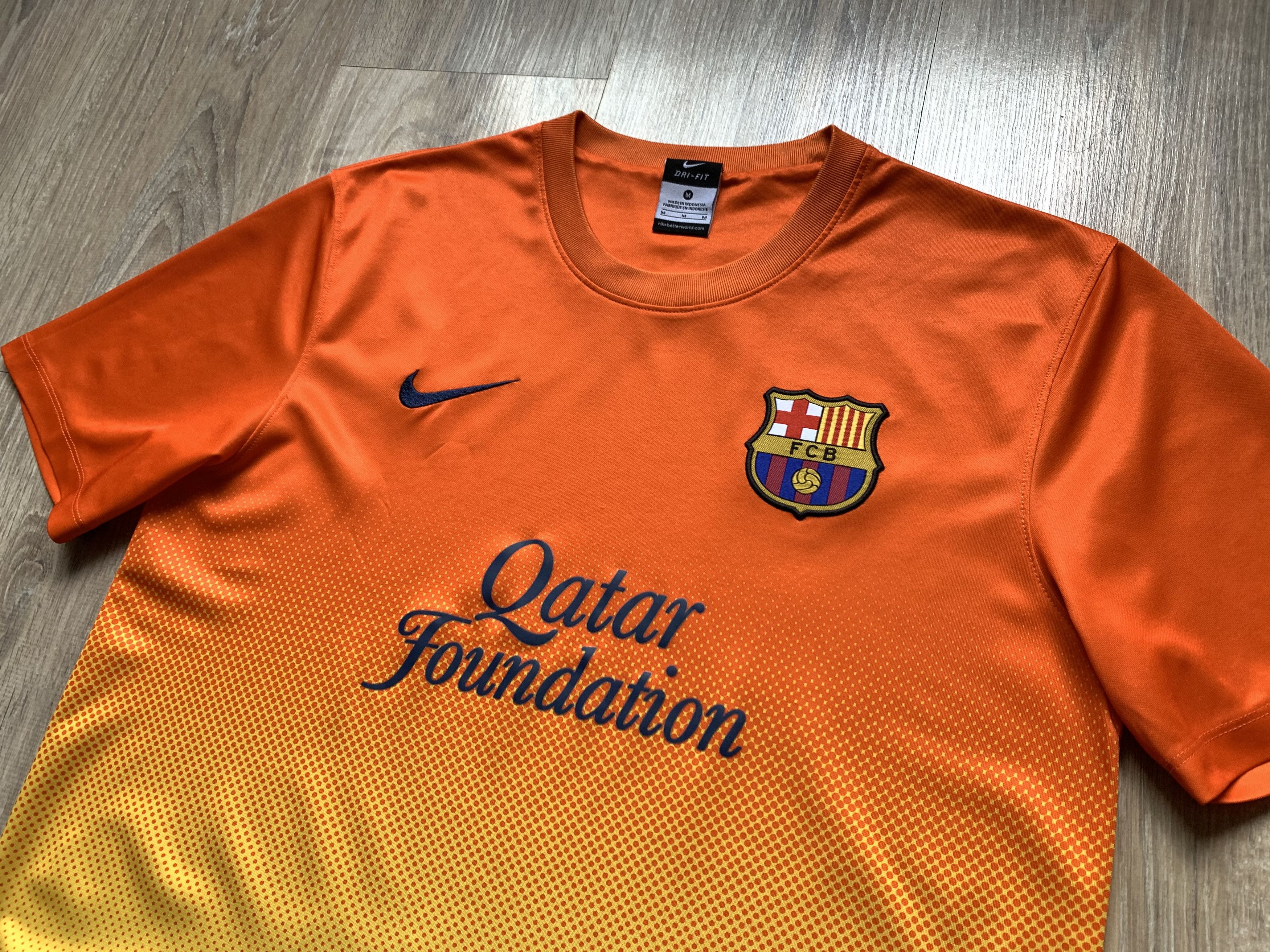 Nike × Vintage Vintage Nike Barcelona Basic Away Shirt 2012-2013 Size US M / EU 48-50 / 2 - 4 Thumbnail