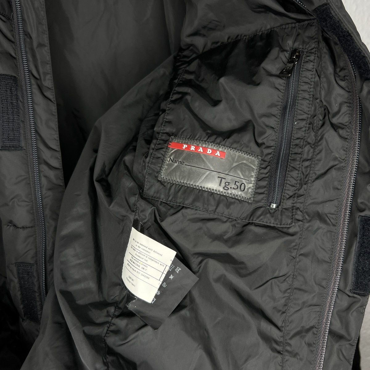 Prada Prada Puffer Light Jacket Sleeve Logo Black Grey Nylon Size US M / EU 48-50 / 2 - 7 Thumbnail