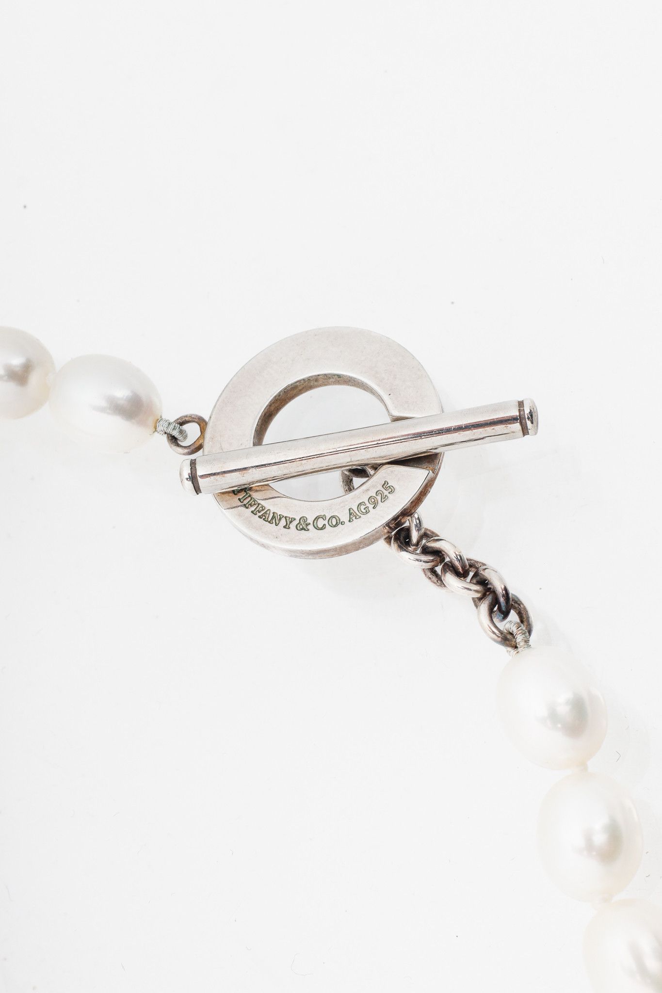 Tiffany & Co. Tiffany and Co. Sterling Silver Pearl Toggle Necklace Size ONE SIZE - 3 Thumbnail