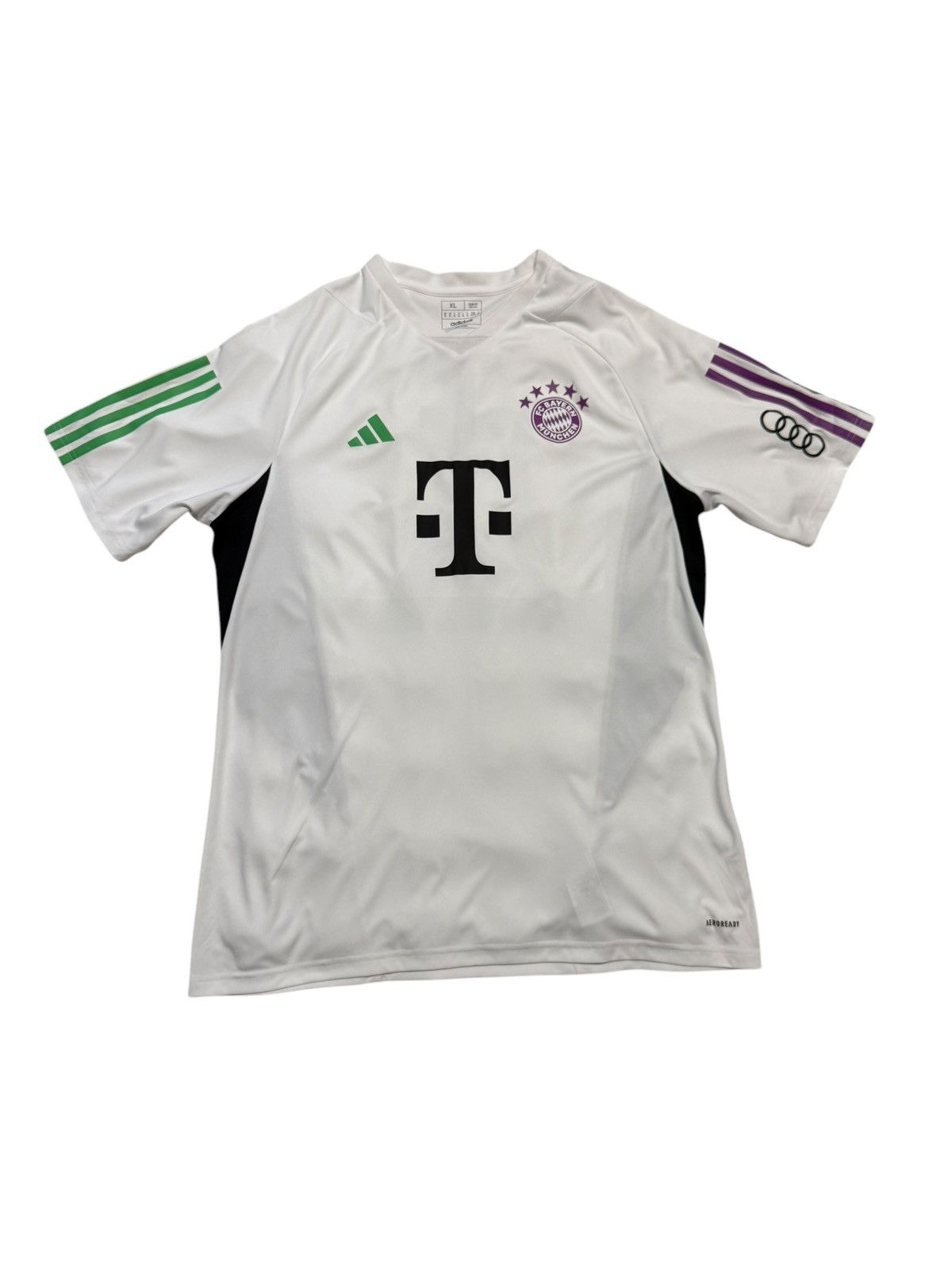Adidas × Vintage 2024 Adidas Bayern Munich training soccer jersey football Size US L / EU 52-54 / 3 - 1 Thumbnail