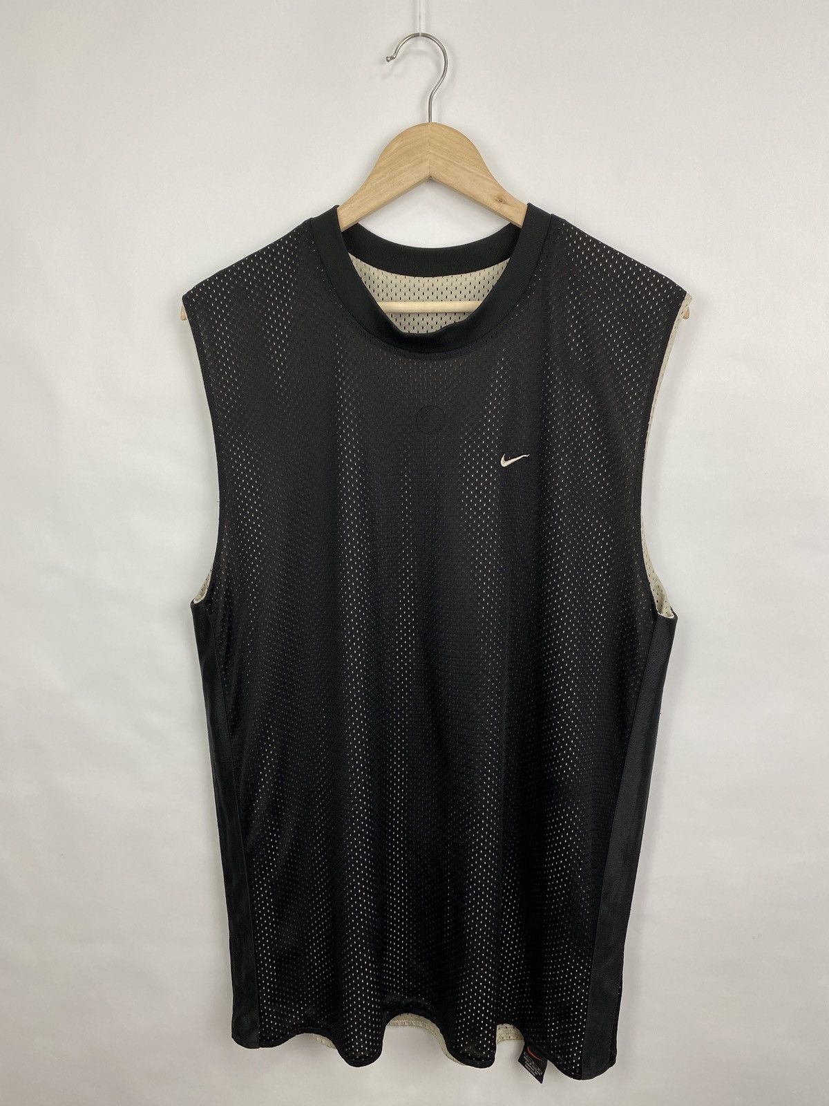 Nike 🏀🇺🇸 Vintage 90s Nike Basketball Jersey Swoosh Rare Y2K Size US L / EU 52-54 / 3 - 5 Thumbnail