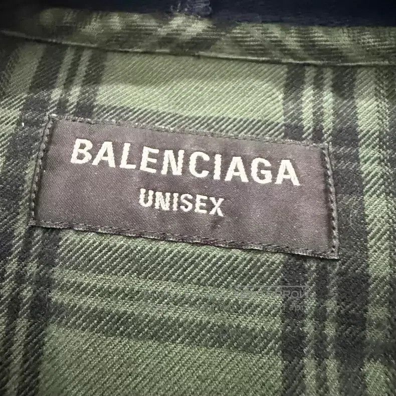 Balenciaga Balenciaga Color-Blocked Plaid Single-Breasted Hooded Long Size US L / EU 52-54 / 3 - 6 Thumbnail