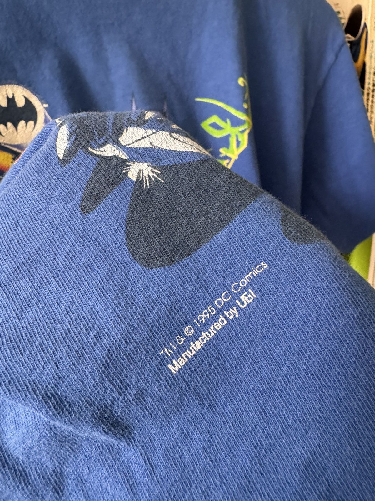 DC Comics Vintage 1995 batman with villains like The Riddler promo tee Size US M / EU 48-50 / 2 - 8 Thumbnail