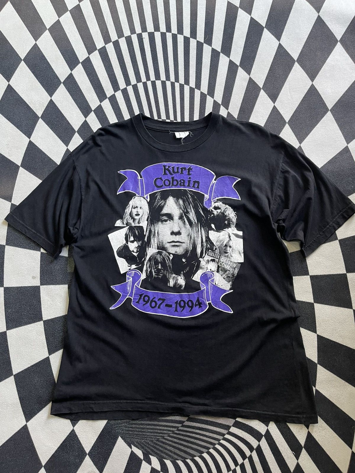 Nirvana Vintage Kurt Cobain 90s T Shirt XL Size US XL / EU 56 / 4 - 1 Thumbnail