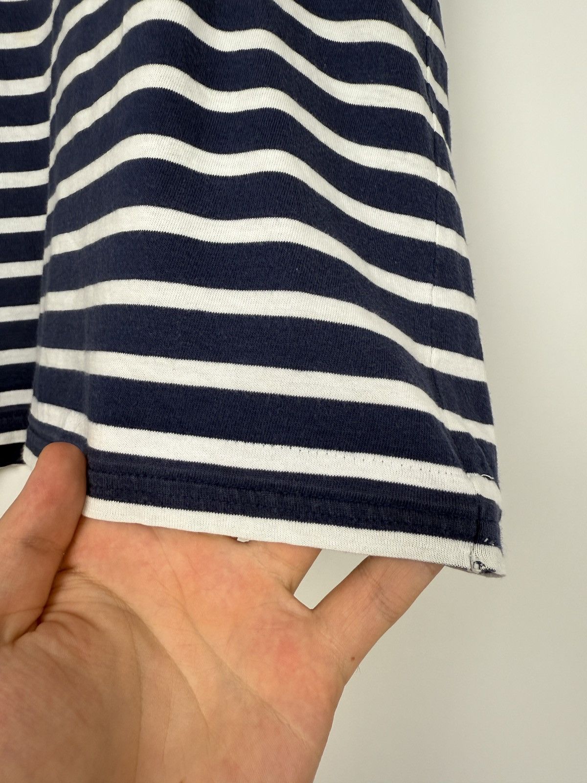 Saint James 1990’s Vintage Saint James White Navy Stripe Boxy Tee Size US M / EU 48-50 / 2 - 5 Thumbnail
