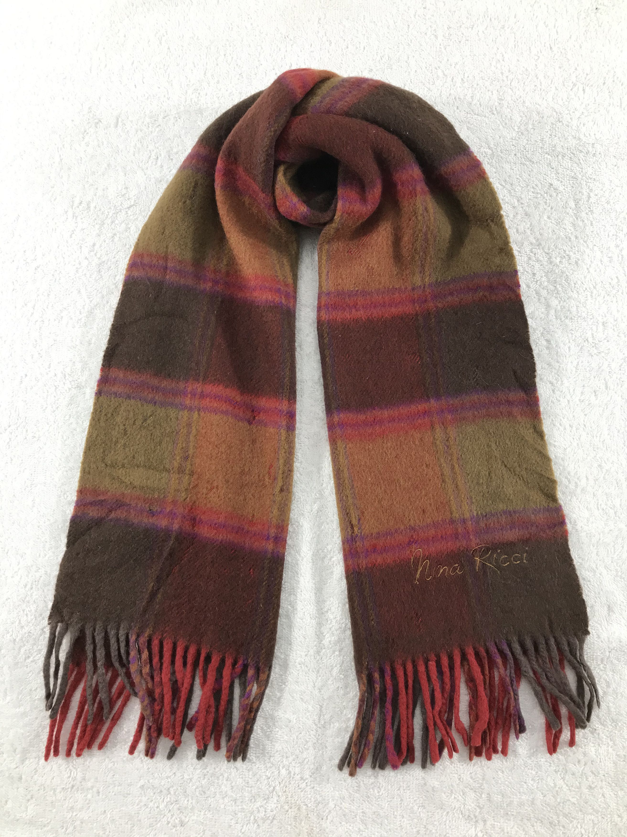 Vintage Nina Ricci Scarf / Muffler / Neckwear - WW1249 Size ONE SIZE - 1 Thumbnail