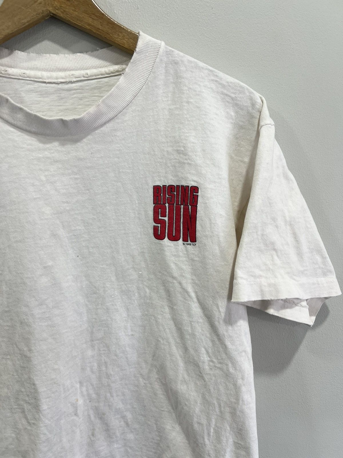 Vintage Vintage 1993 Rising Sun Movie Promo Tee Shirt L Size US L / EU 52-54 / 3 - 3 Thumbnail