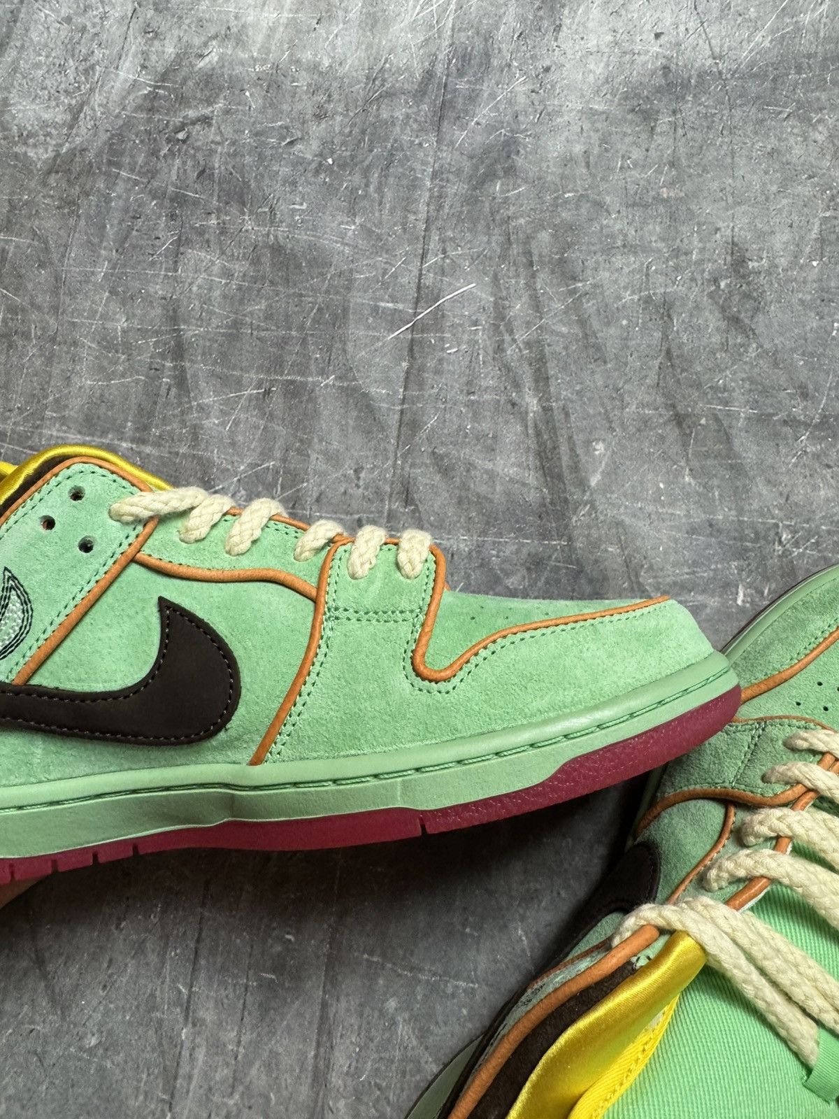 Nike Nike SB Dunk Low Rodeo Tourmaline Size US 11 / EU 44 - 5 Thumbnail