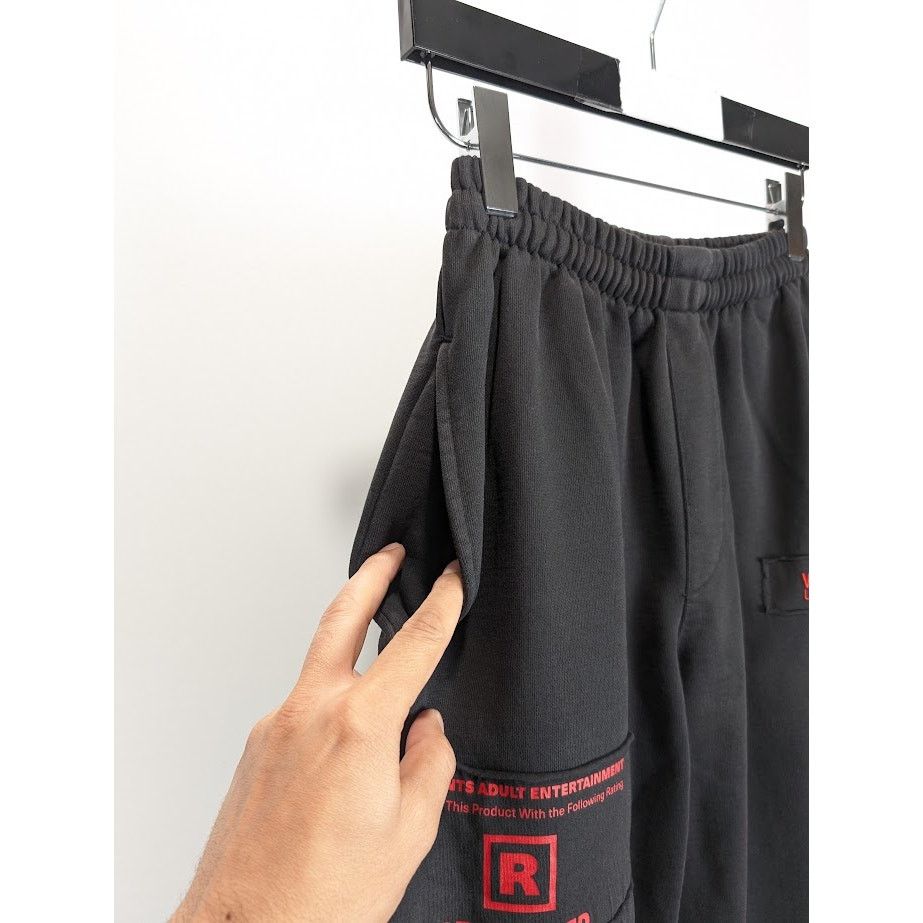 Vetements o1rshd1 Trouser in Black Size US 30 / EU 46 - 11 Thumbnail
