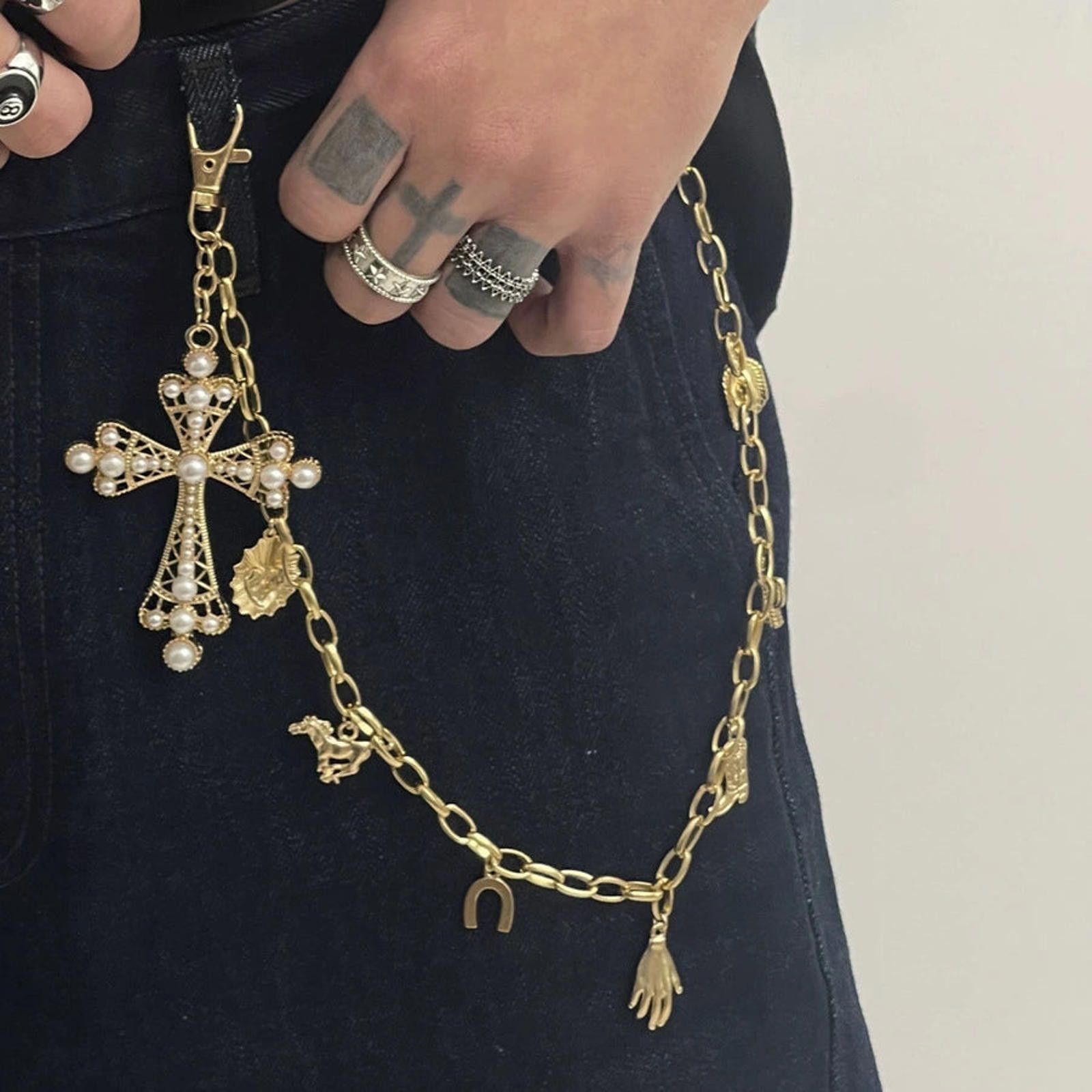 Jewelry Gold Chain Cross Pendant Wallet Chain, Men's Jewelry Size ONE SIZE - 1 Thumbnail