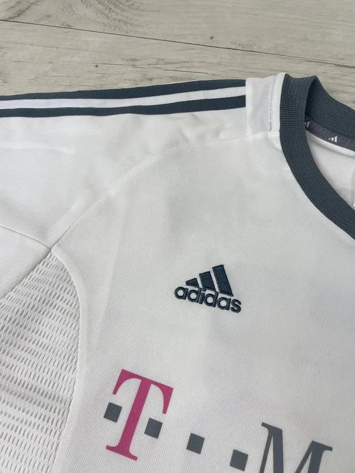 Adidas Adidas Bayern Munich 2002 2004 Ballack #13 Away Shirt Size US XL / EU 56 / 4 - 6 Thumbnail