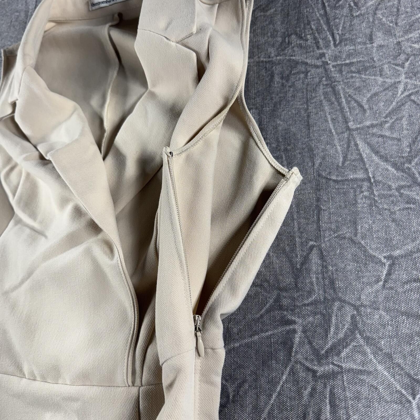 Abercrombie & Fitch Abercrombie Dress Women's S Beige Mini Tall Size S / US 4 / IT 40 - 3 Thumbnail
