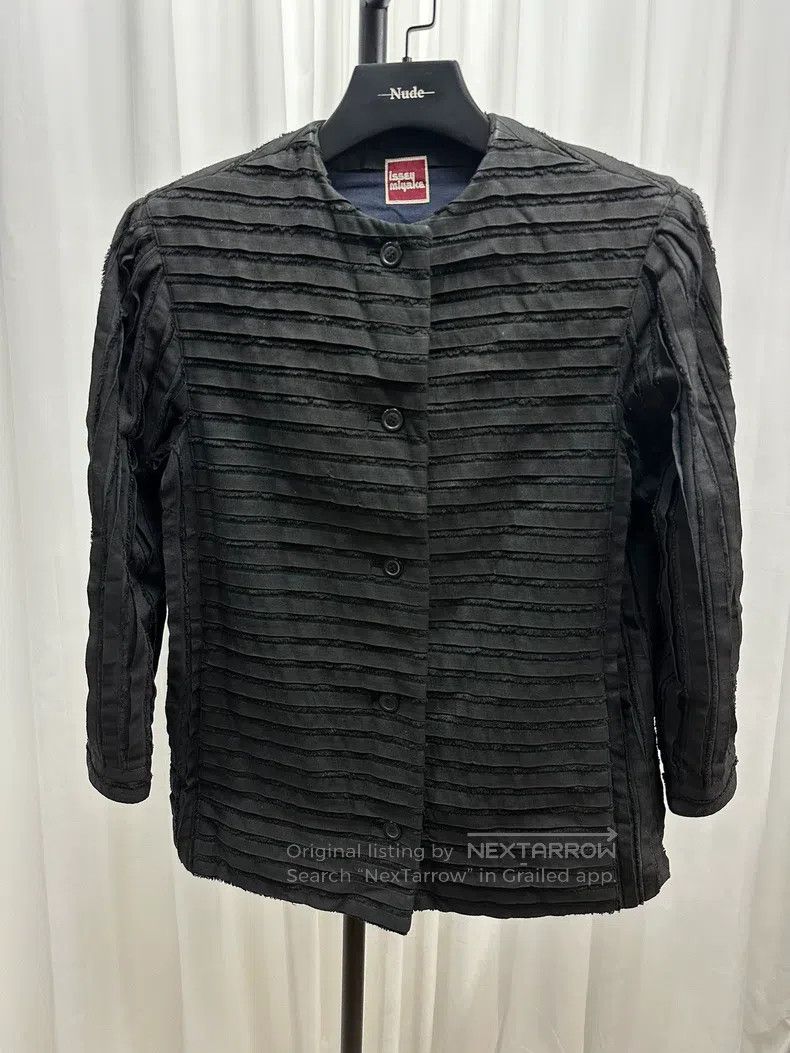 Issey Miyake Issey Miyake Red Label Destroyed Pleated Jacket Size US S / EU 44-46 / 1 - 2 Thumbnail
