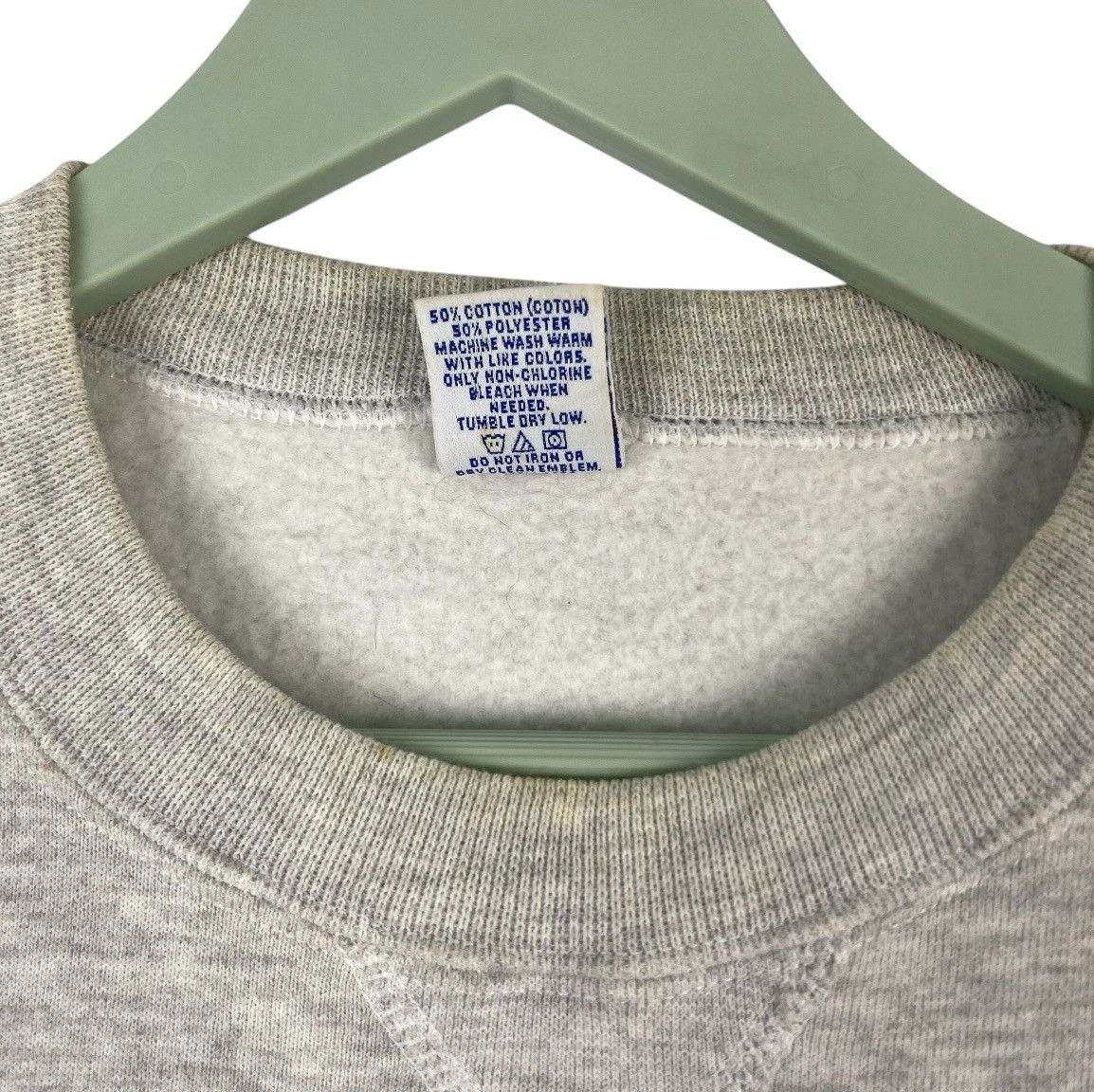 Designer × Vintage Vintage Hendersonville North Russell athletic short sleeve Size US M / EU 48-50 / 2 - 5 Thumbnail