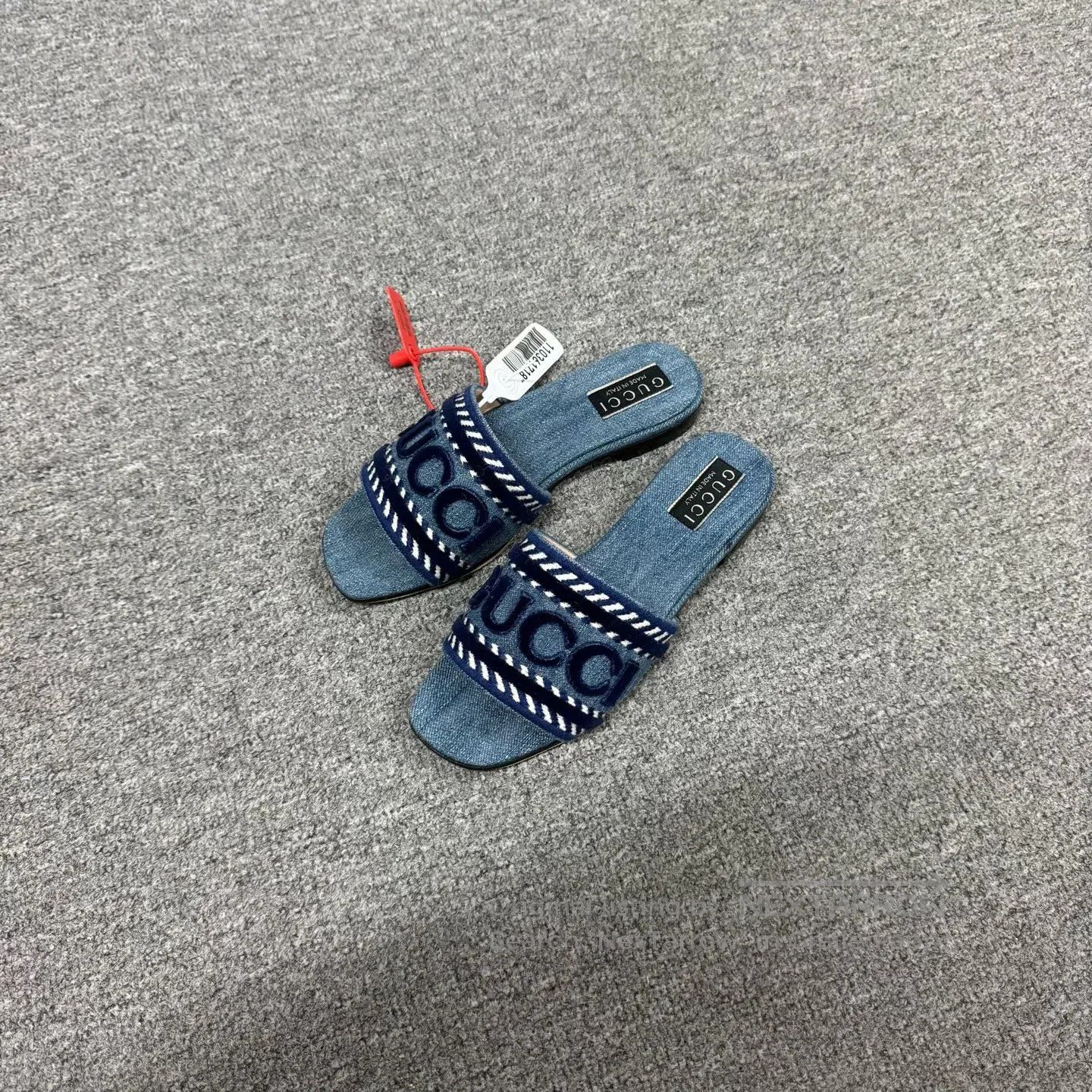 Gucci Guicci Cowboy slippers| Size US 5 / IT 35 - 1 Thumbnail