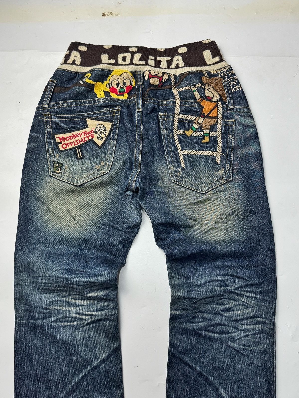 Beauty Beast ❤️SOLD❤️Yoshitomo Nara Lolita Exotic Vintage Denim Jeans Size US 30 / EU 46 - 4 Thumbnail