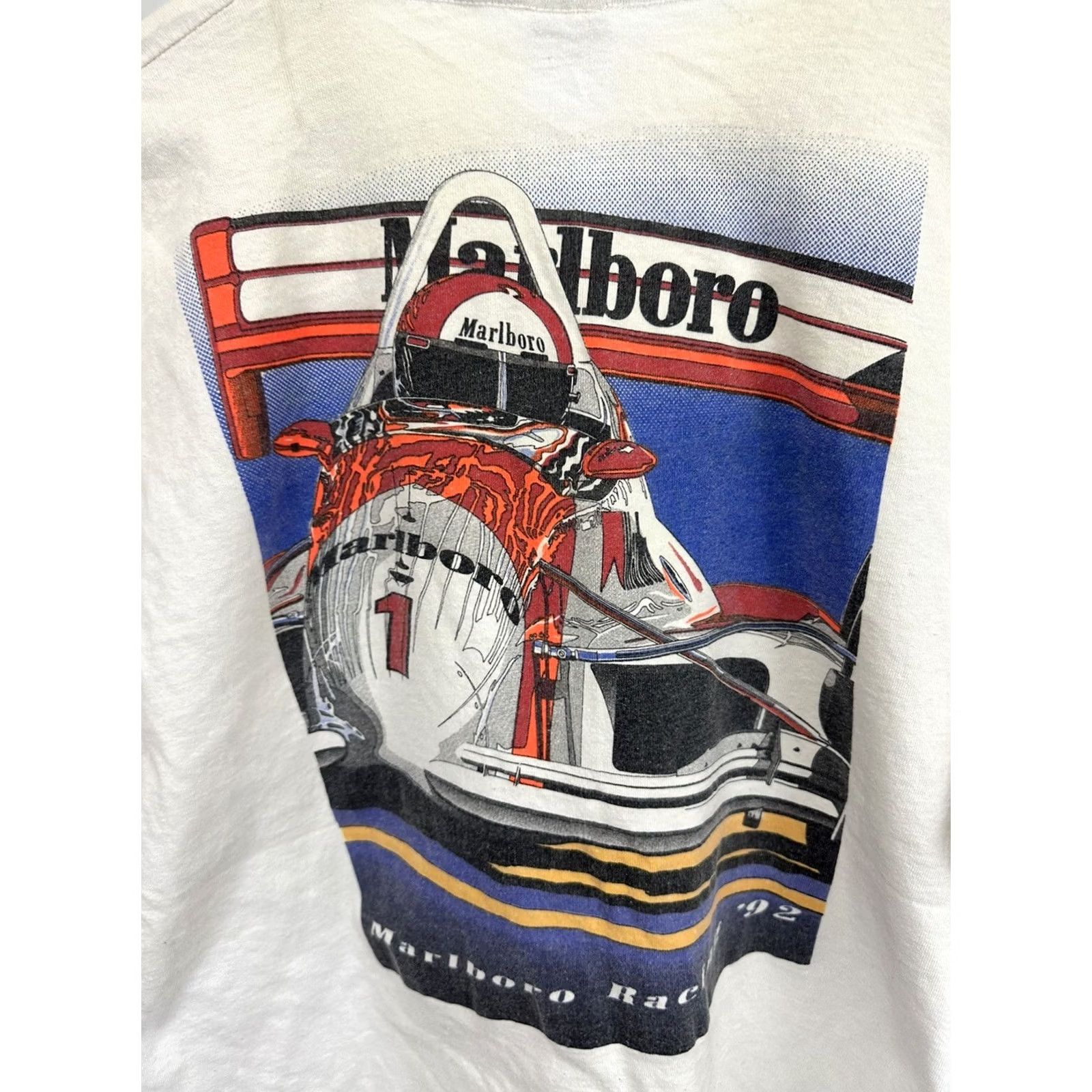 Fruit Of The Loom VTG Marlboro F1 Formula Racing 1992 90s Big Print Pocket Cigarette T-Shirt XL Shirt Mens White Racing Pocket Marlboro F1 90s XL Size US XL / EU 56 / 4 - 4 Thumbnail