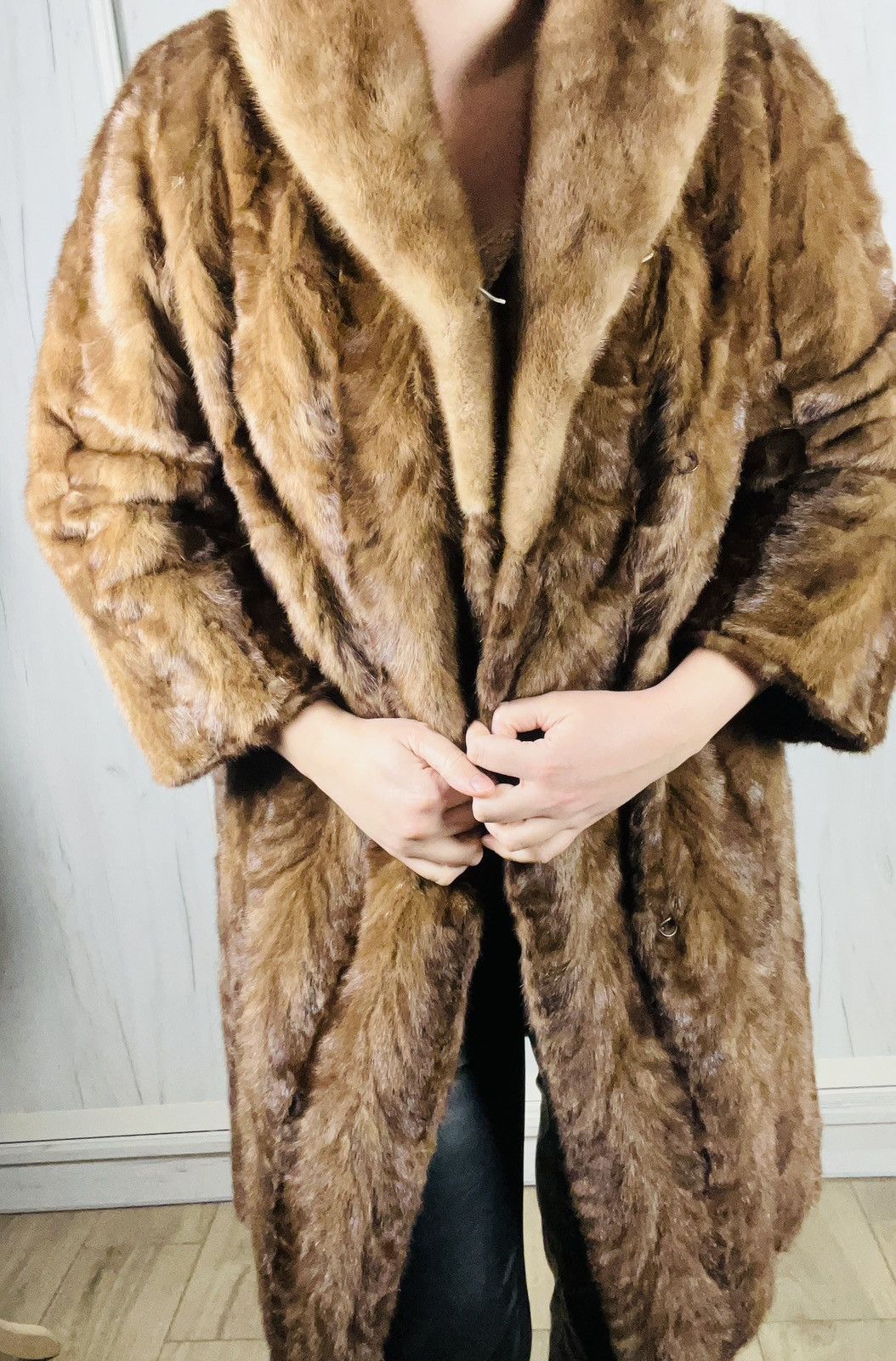 Image of Vintage Camel Mink Fur Long Coat XL in Brown, Women's