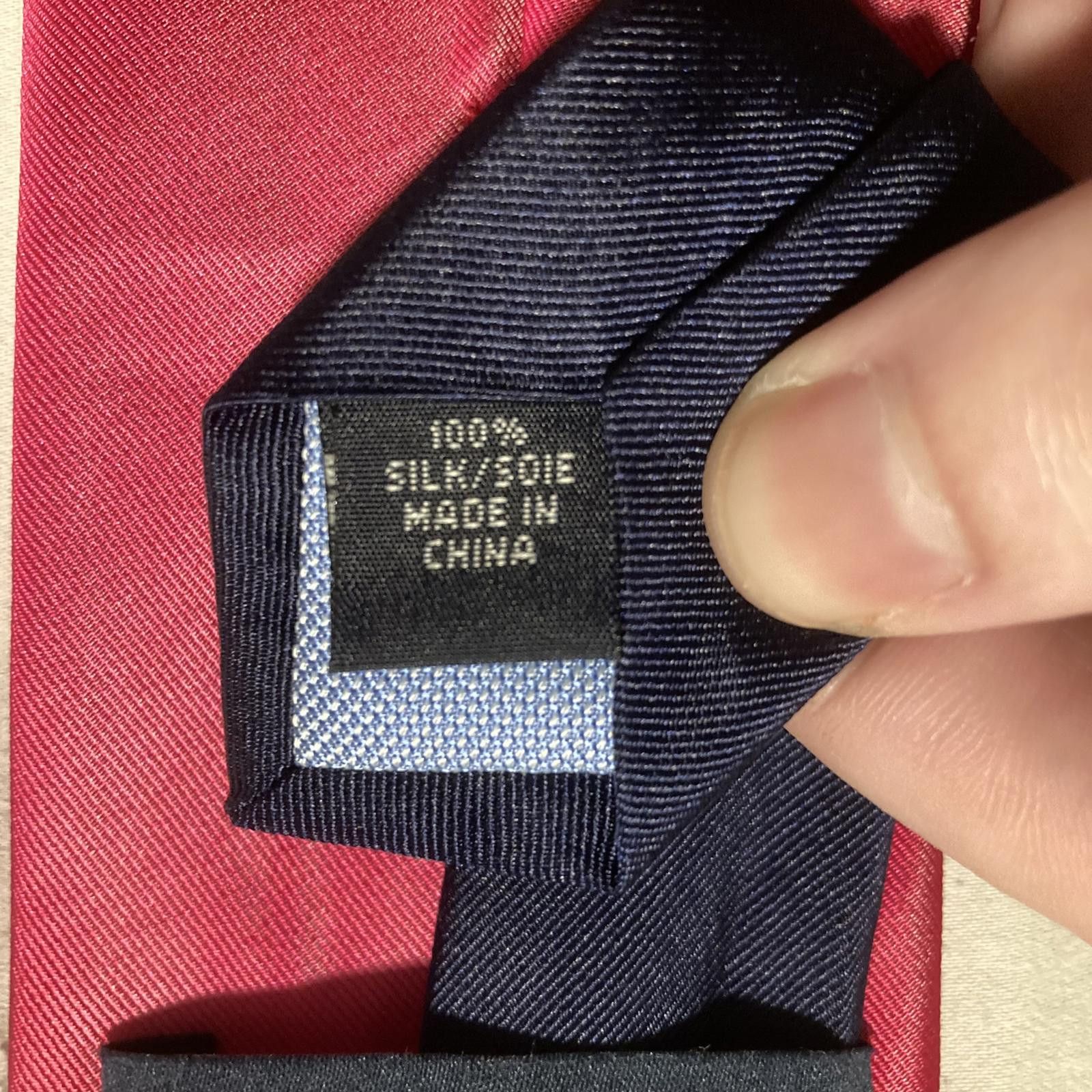 Tommy Hilfiger NWOT Tommy Hilfiger Solid Magenta 100% Silk Tie Size ONE SIZE - 3 Thumbnail