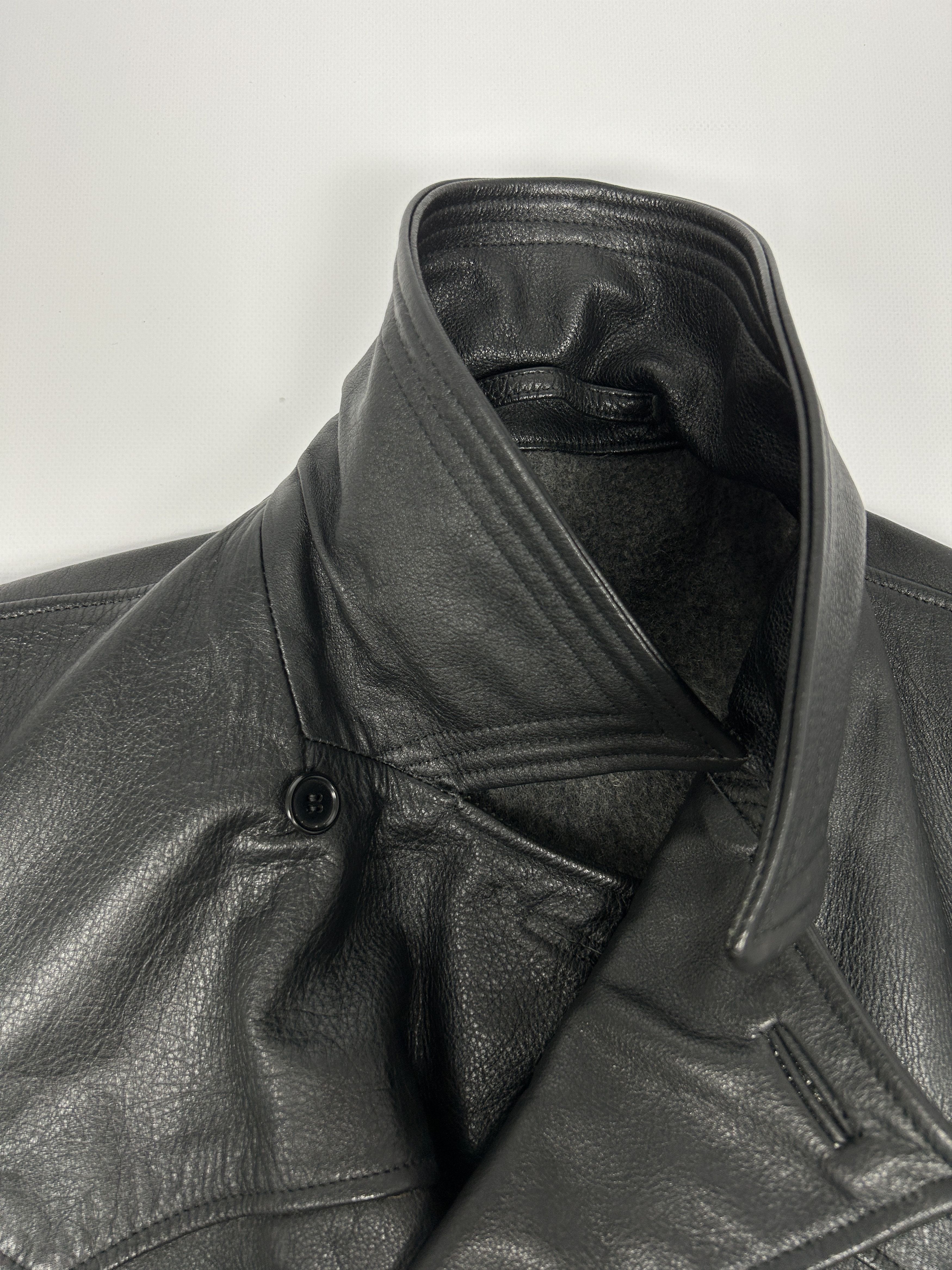 Genuine Leather Vintage black leather double breasted peacoat Size US L / EU 52-54 / 3 - 8 Thumbnail