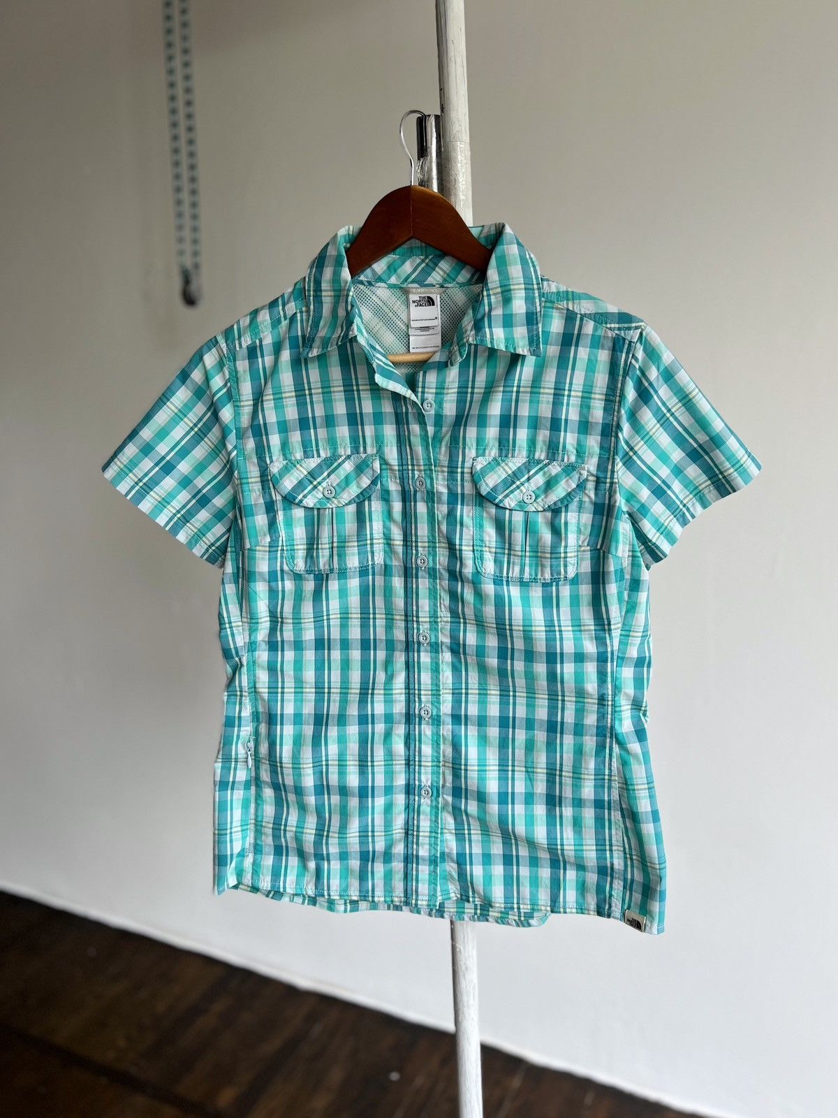 The North Face The North Face Women’s Aqua White Plaid Button Shirt Pockets Size M / US 6-8 / IT 42-44 - 1 Thumbnail