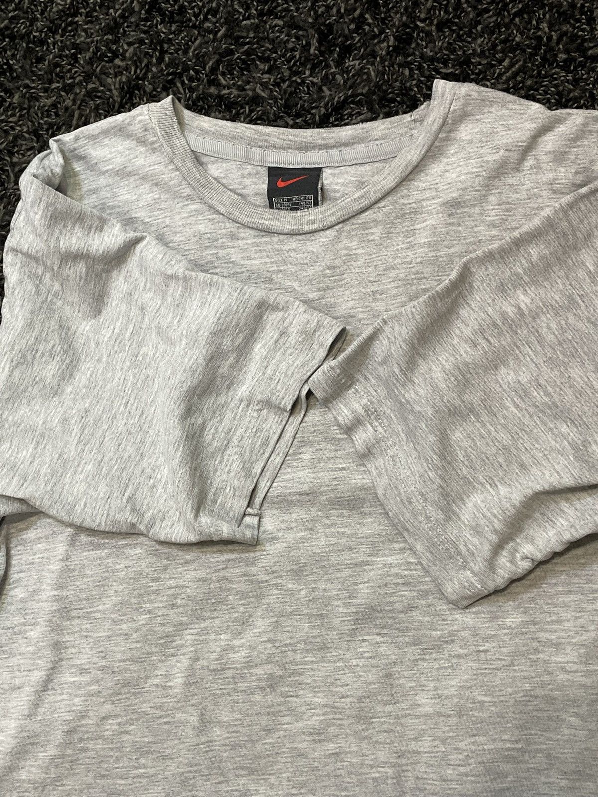 Nike × Nike ACG × Vintage Vintage Nike Rare tee Made Greece 90s Rare T-shirt Y2K Size US M / EU 48-50 / 2 - 4 Thumbnail